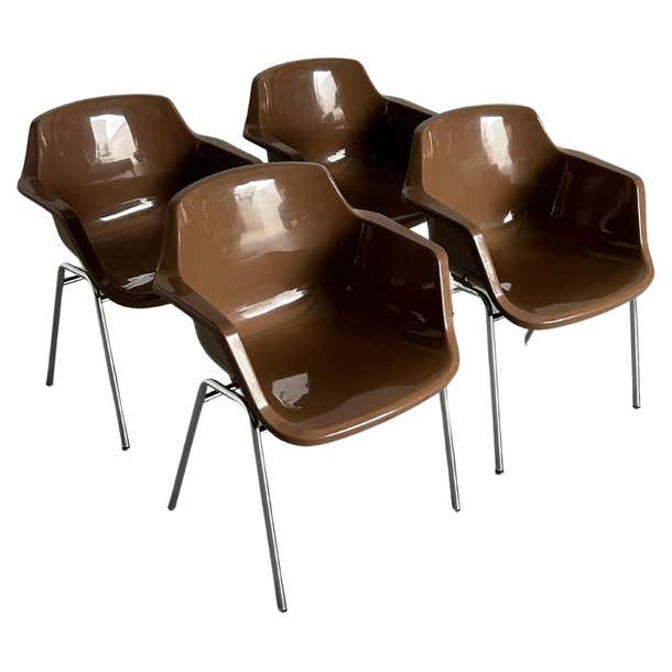 1 of 4 Vintage Mid-Century Shell Plastic Dining Chairs in style of ...