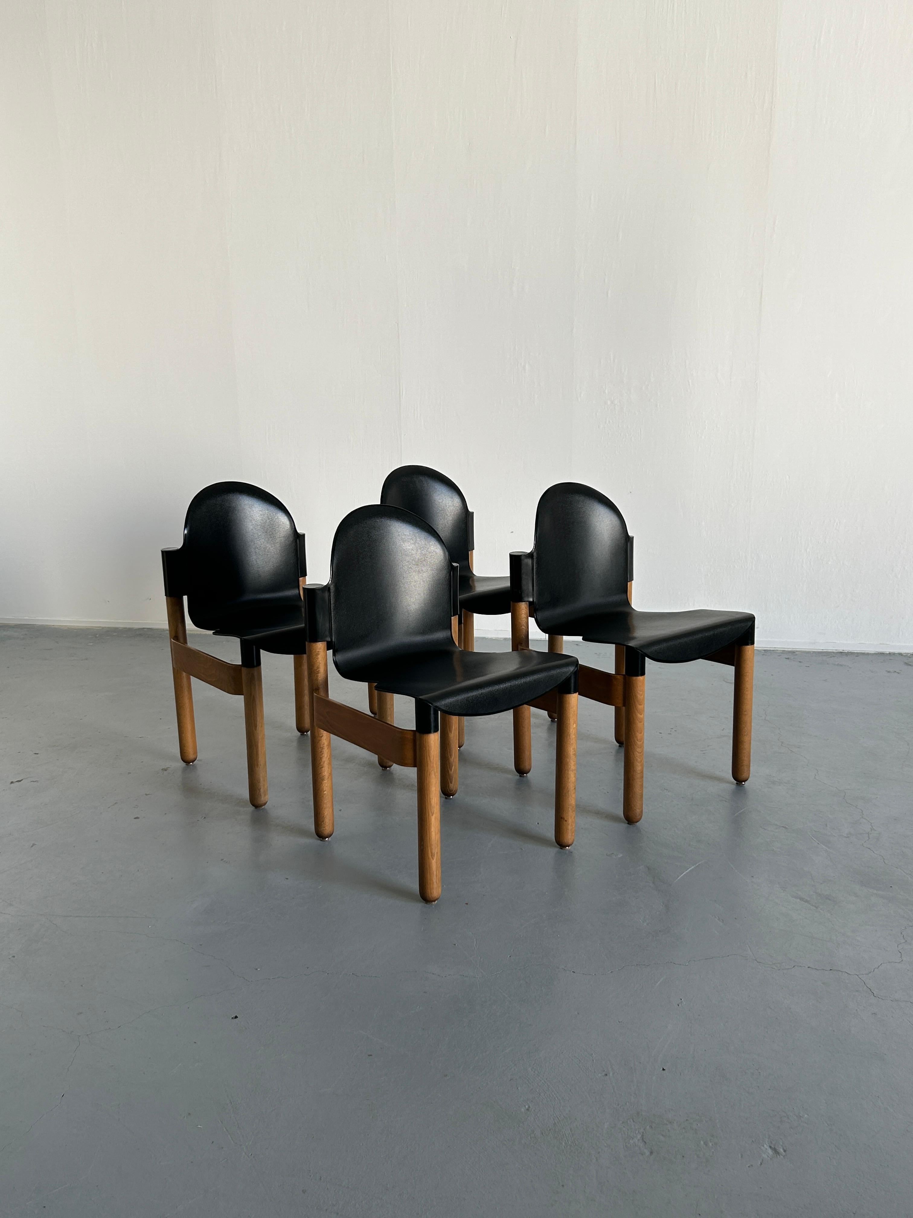 Set of four vintage Thonet Flex 2000 chairs, designed by Gerd Lange for Thonet and produced by Thonet during the 1980s.

Comfortable and quality made. Flexible plastic seat. Lightweight. Stackable.

Overall in good vintage condition, with