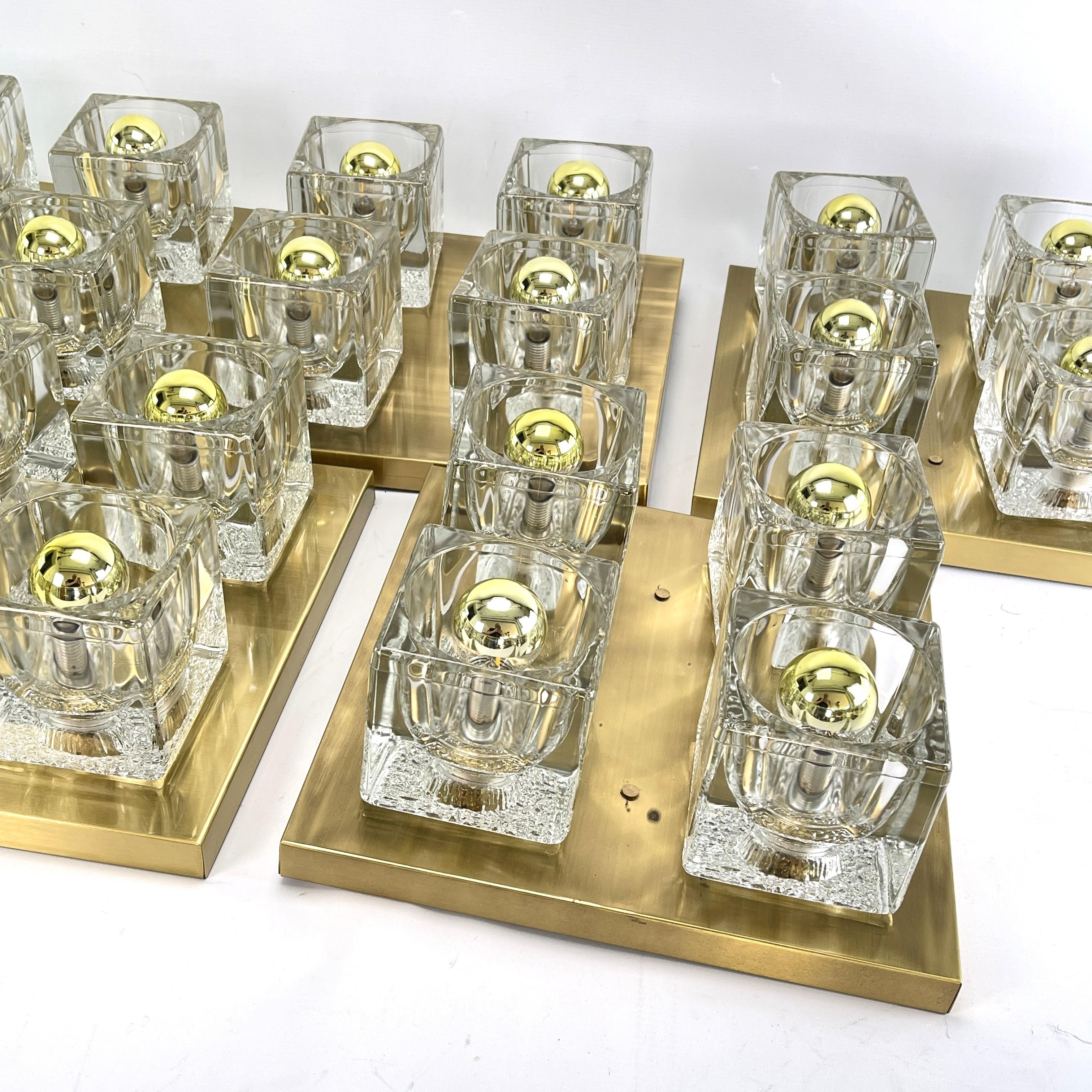 Space Age 1 of 5 glass ice cube Flushmount by Peill & Putzler, 1970s For Sale