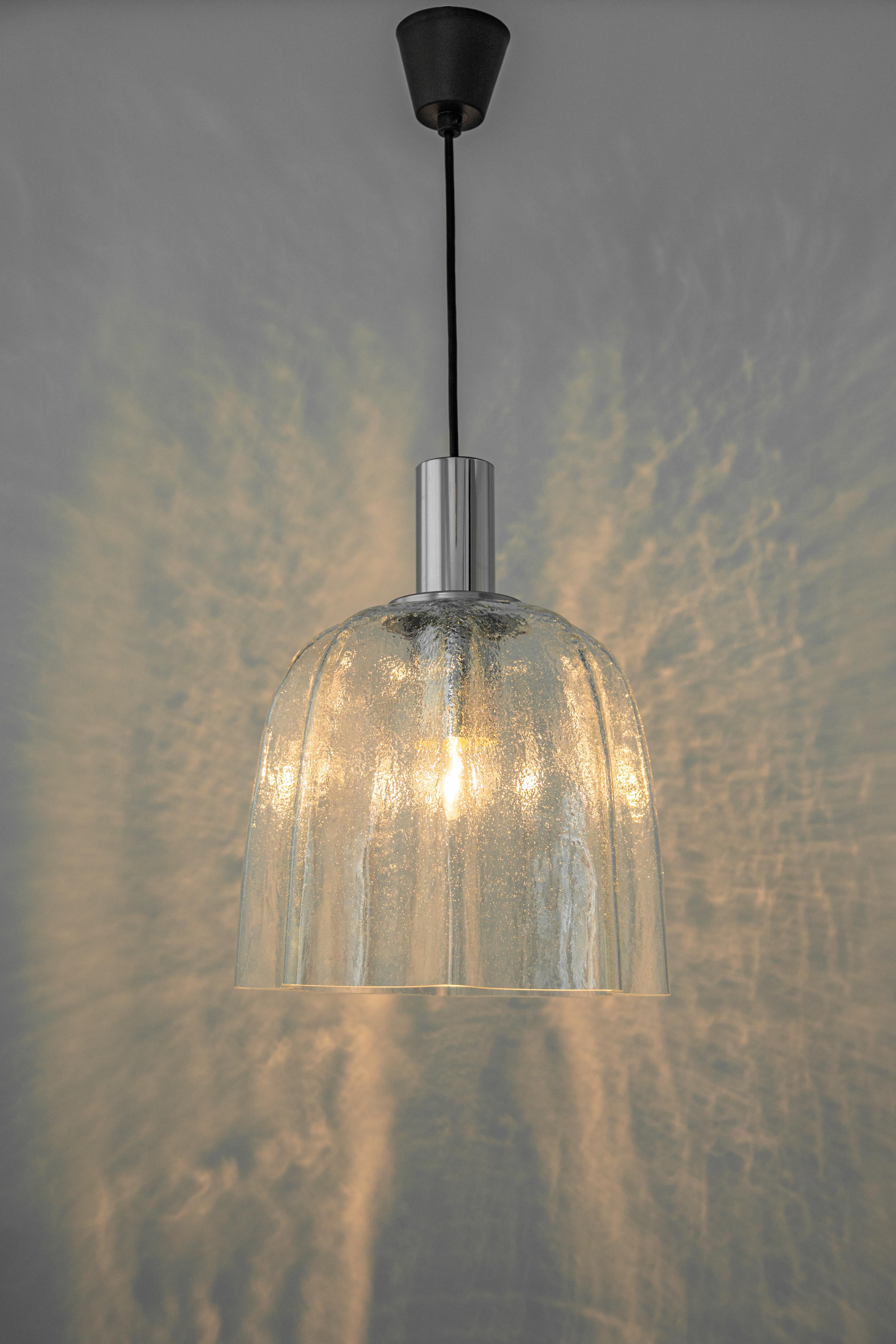 1 of 5 Large Glass Pendant Lights by Limburg, Germany, 1970s In Good Condition For Sale In Aachen, NRW