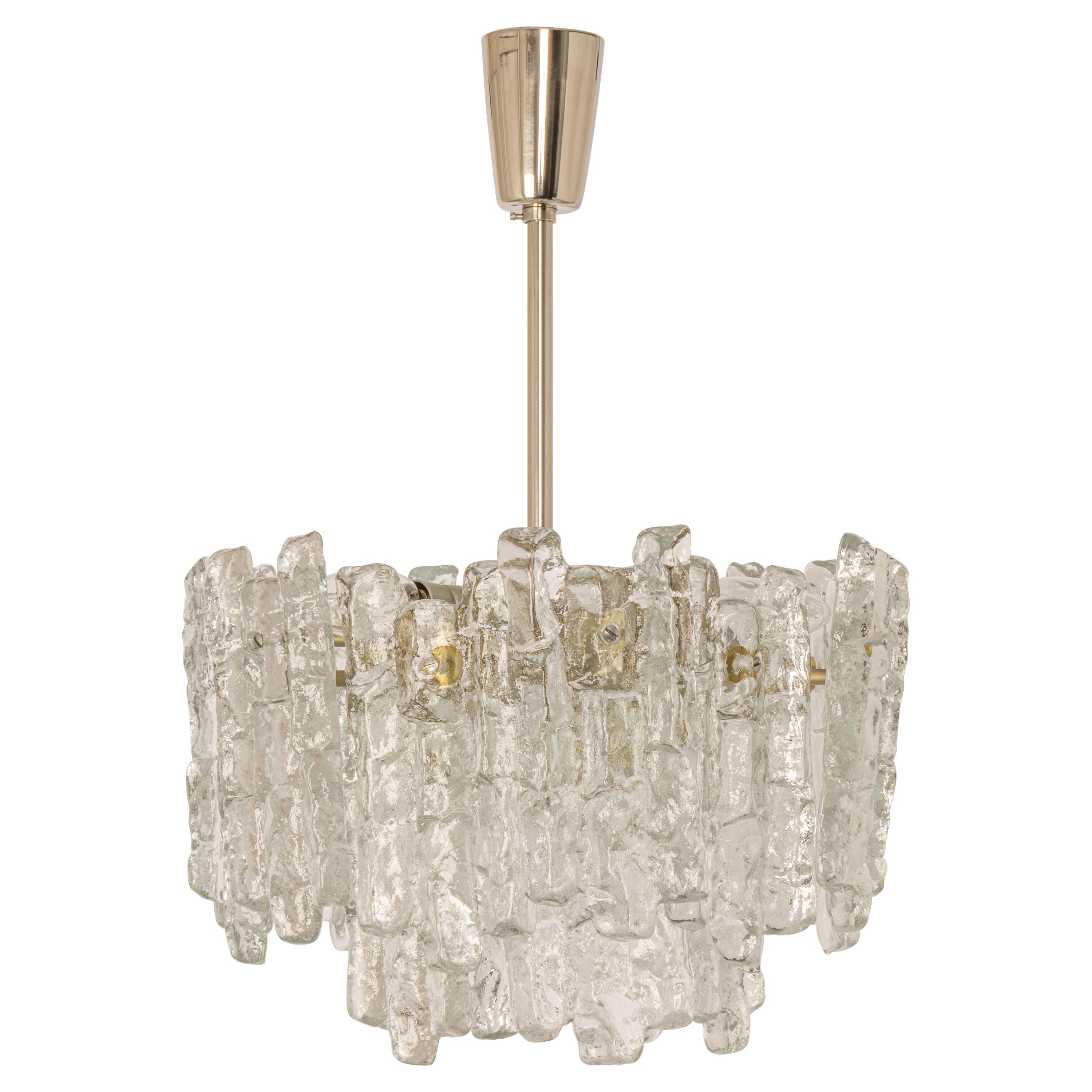 1 des 5 grands lustres en verre de glace de Murano par Kalmar, Autriche, années 1960