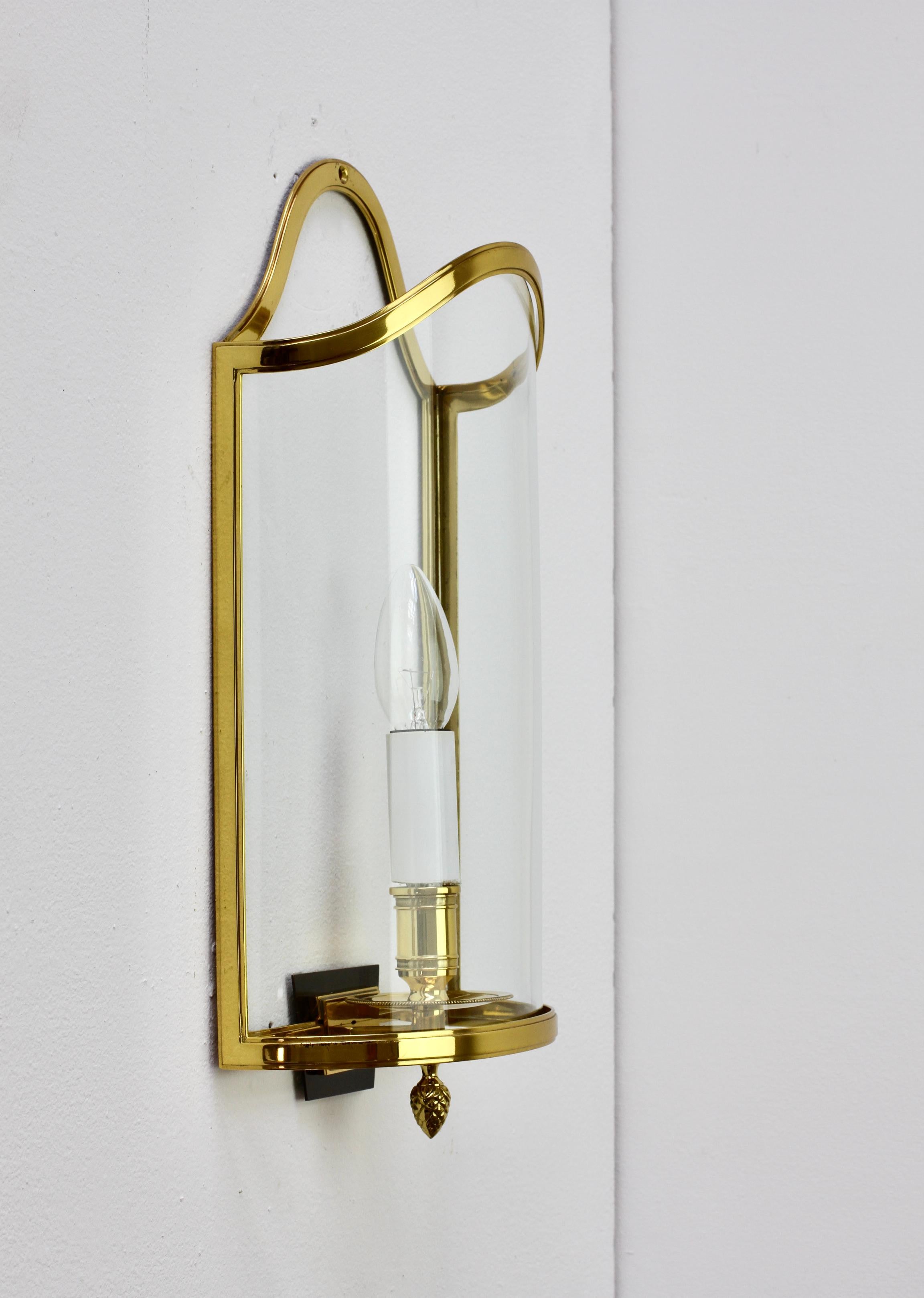 1 of 5 Maison Jansen Style Polished Brass Sconces by Vereinigte Werkstätten For Sale 1