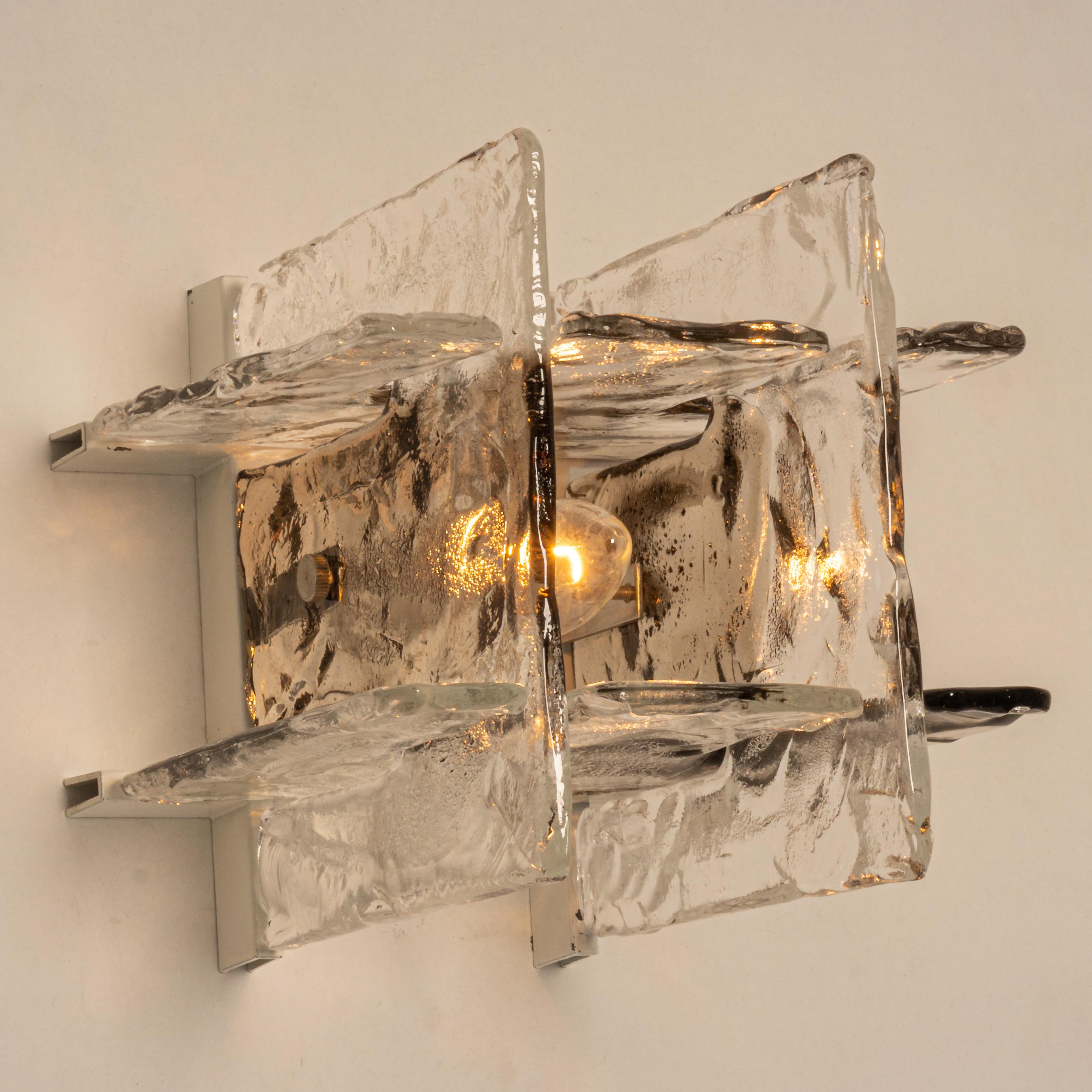 1 of 5 Petite Glass Wall Lights Designed by Carlo Nason for Kalmar, 1960s In Good Condition For Sale In Aachen, NRW