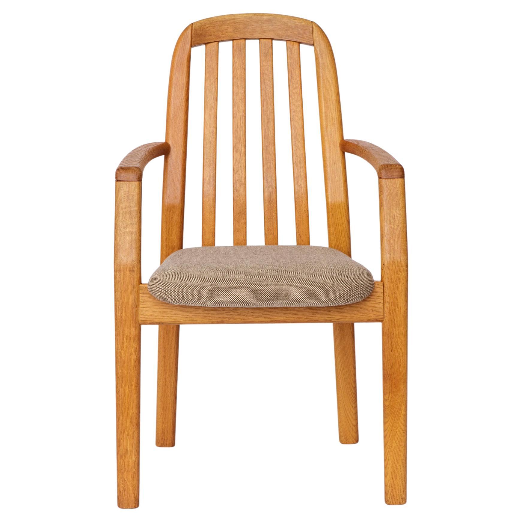 1 de 5 Fauteuils Vintage Dyrlund en Oak, 1970  Cuisine danoise moderne du milieu du siècle en vente