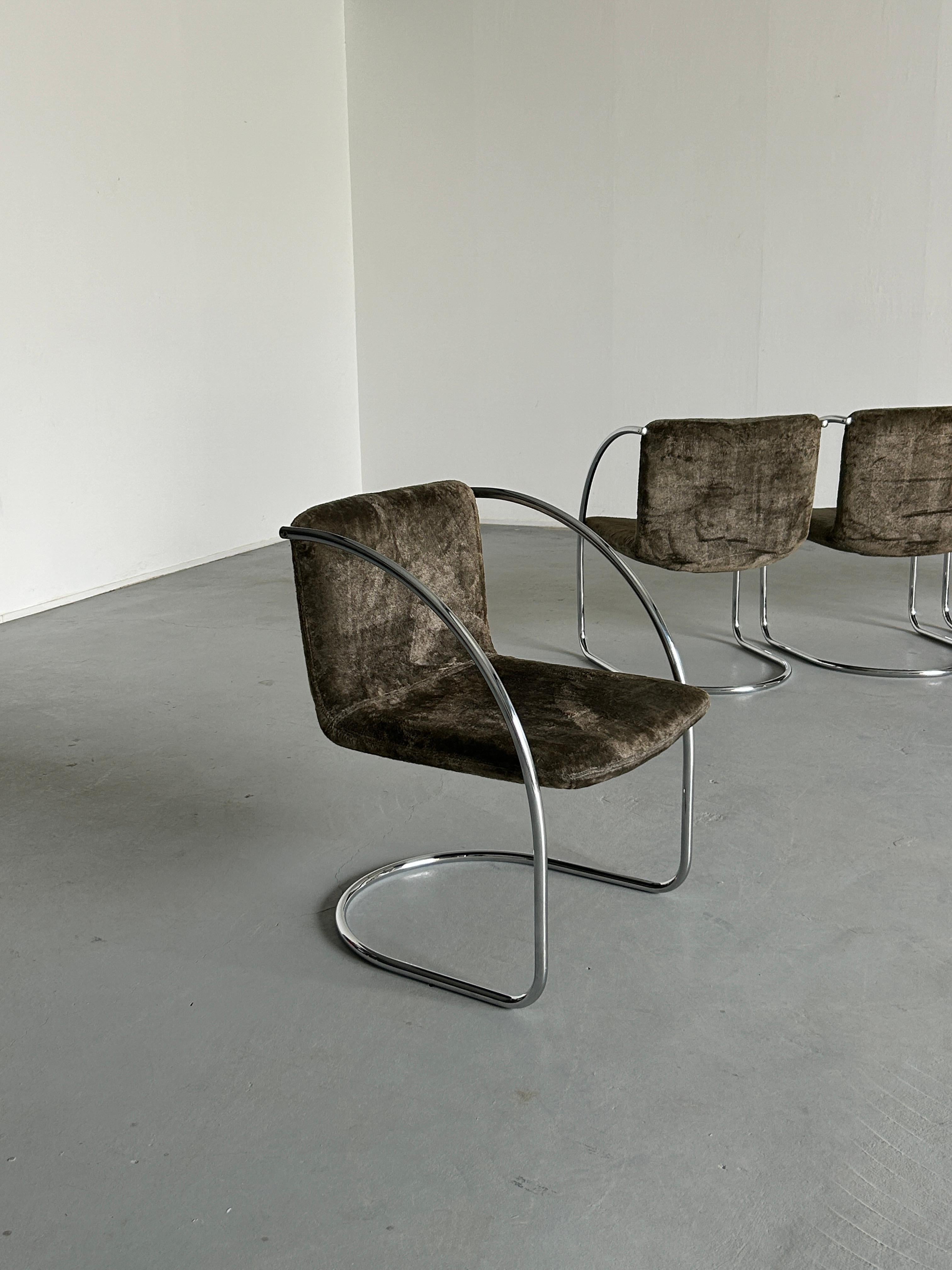 1 of 5 Vintage Mid-Century 'Lens'  Chairs by Giovanni Offredi for Saporiti Italy In Good Condition For Sale In Zagreb, HR