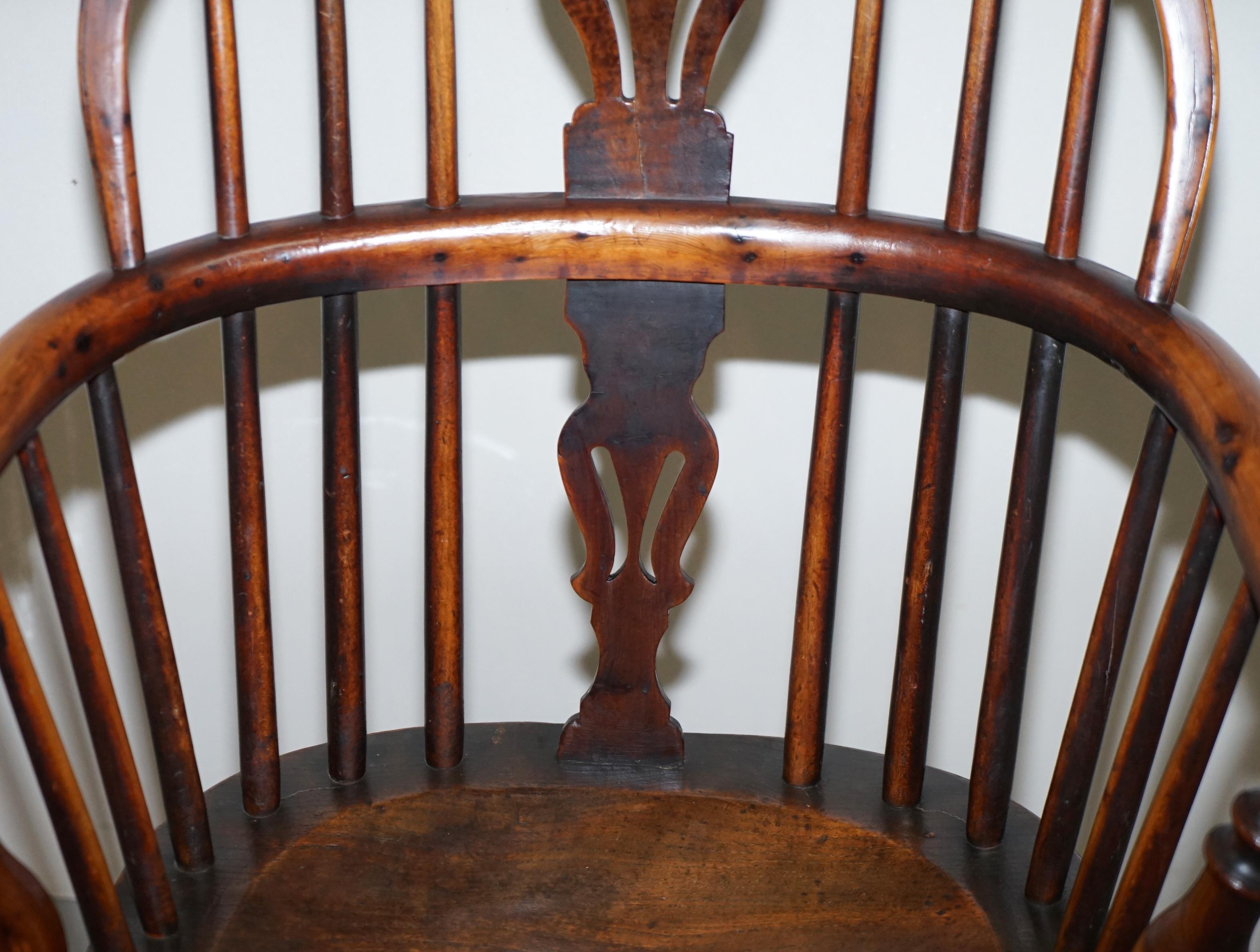 Mid-19th Century 1 of 6 Burr Yew Wood and Elm Windsor Armchairs circa 1860 English Country House