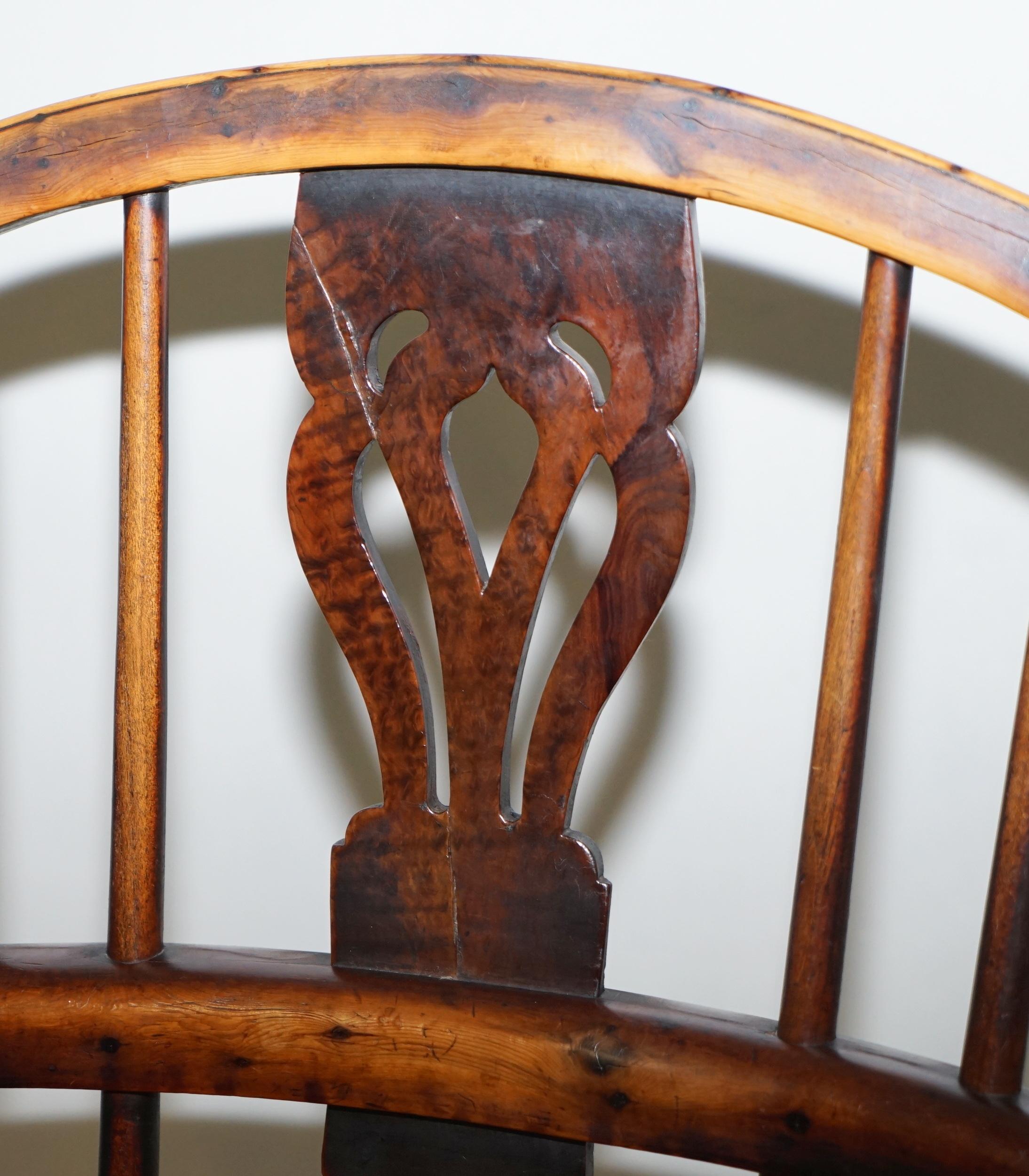 Mid-19th Century 1 of 6 Burr Yew Wood and Elm Windsor Armchairs circa 1860 English Country House
