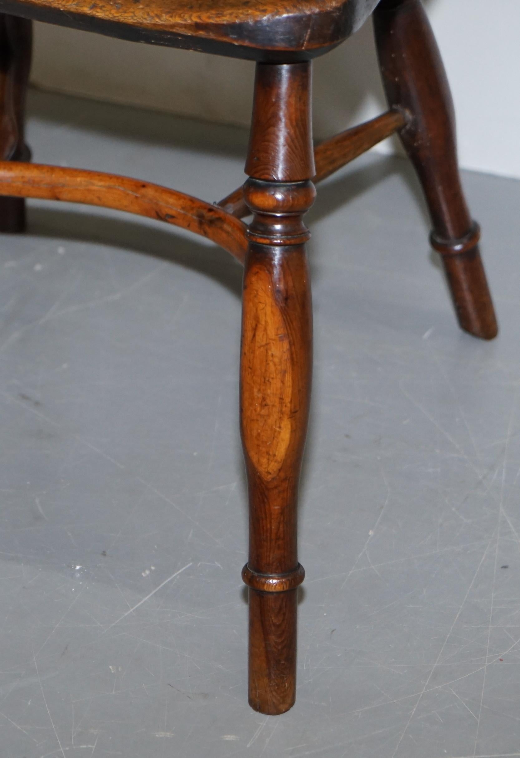 1 of 6 Burr Yew Wood Windsor Armchairs circa 1860 English Countryhouse Furniture For Sale 5