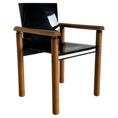 1 von 6 eleganten modernistischen Sesseln in dunkler glänzender Oberfläche, Artelano zugeschrieben