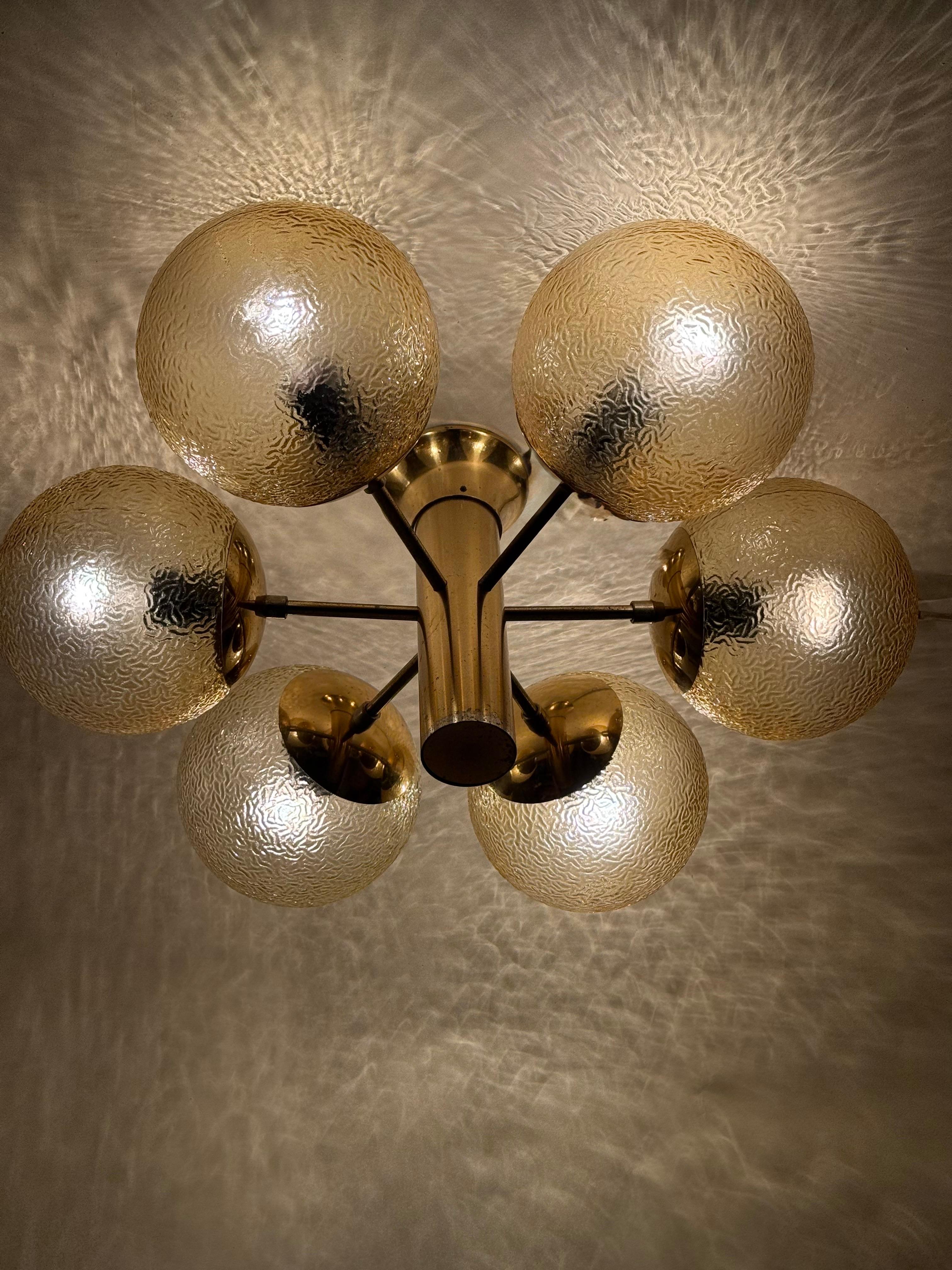 1 of 6 Golden Space Age Sphere Ceiling Lamp Germany 1970s en vente 1