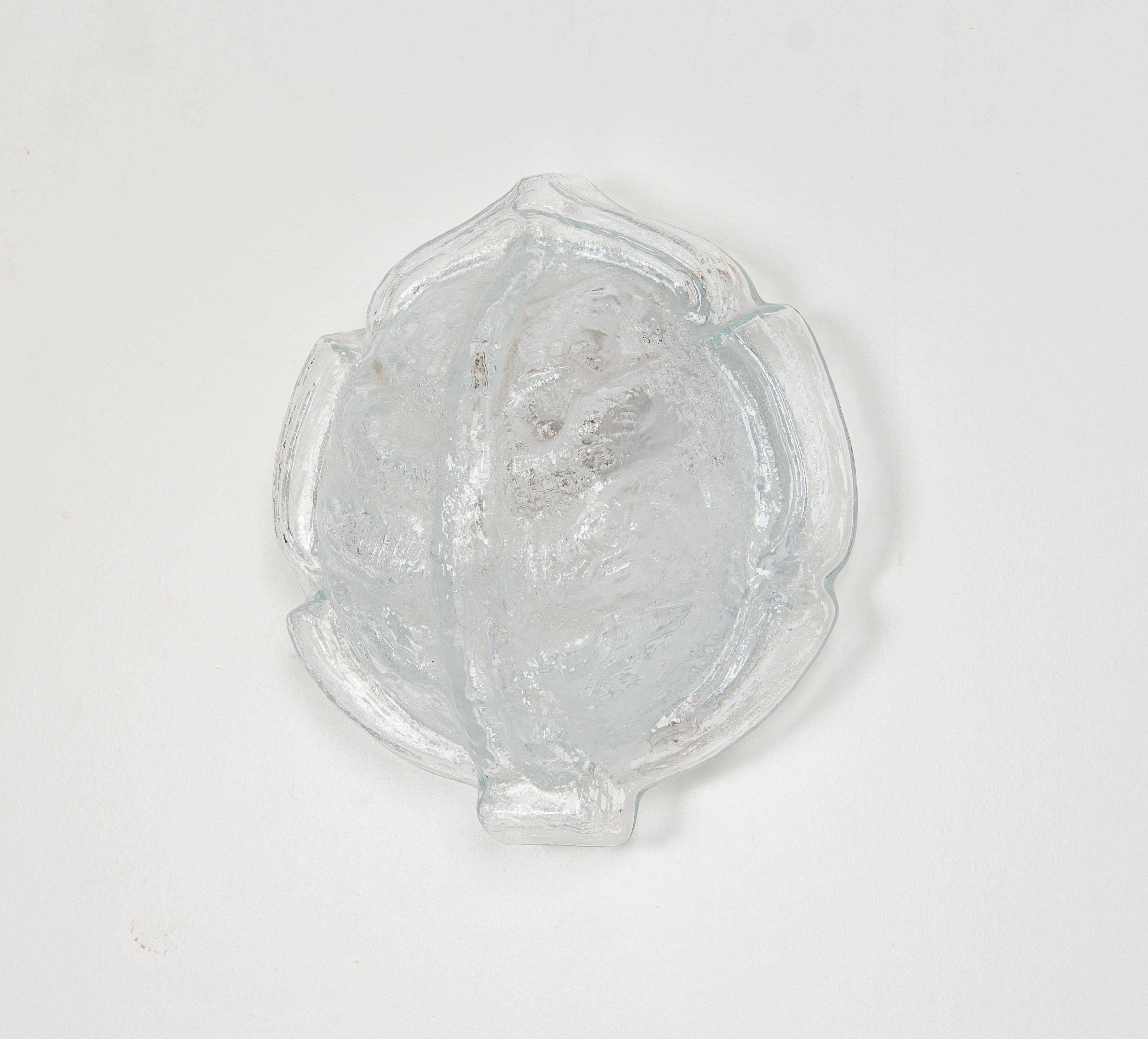 Mid-Century Modern 1 of 6 Ice Glass Shell Glass Wall Light Sconce by Limburg, Germany, 1970s For Sale