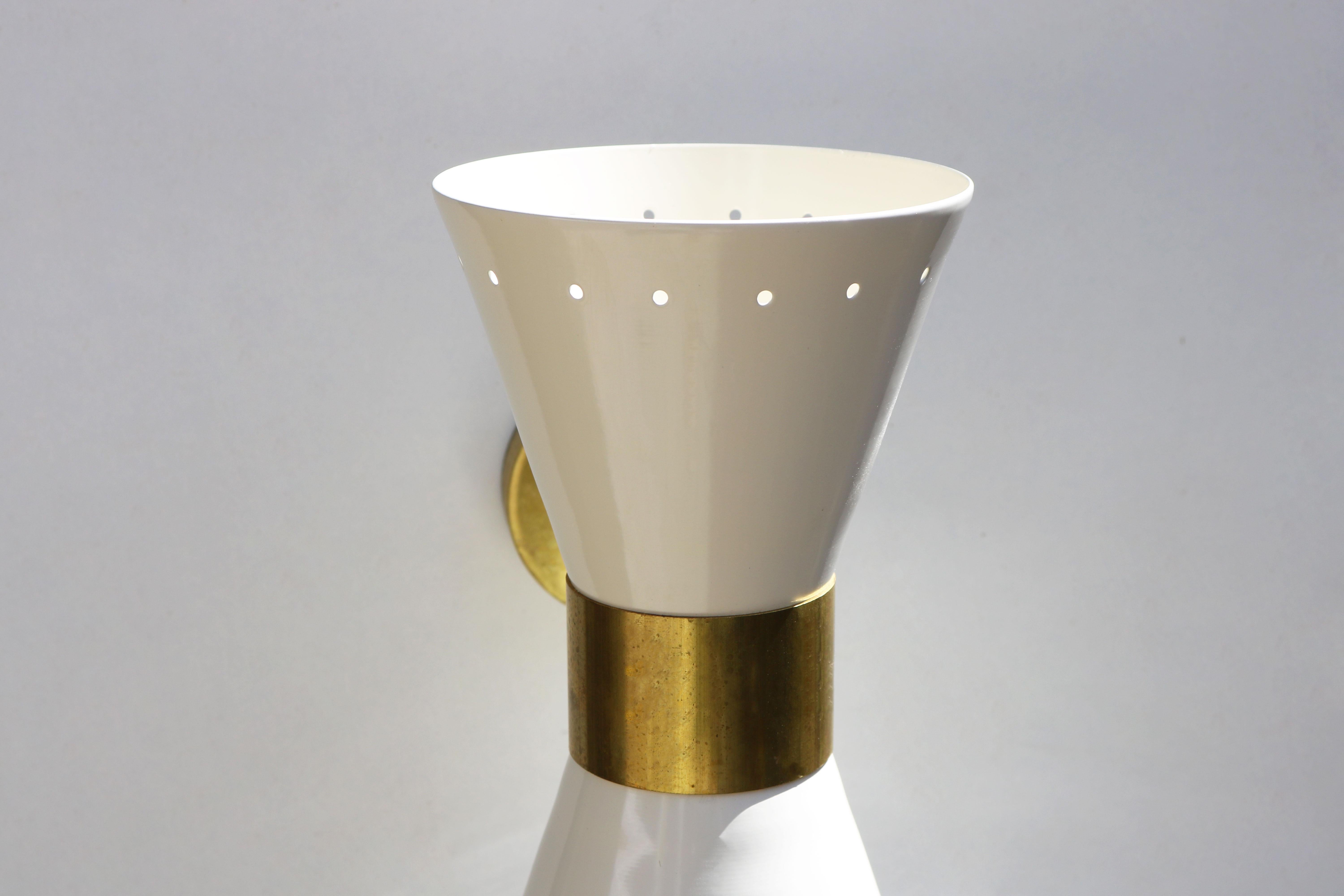 Mid-Century Modern 1 of 6 Italian Modern Design Wall Light Sconces Stilnovo Style Ivory White Brass For Sale