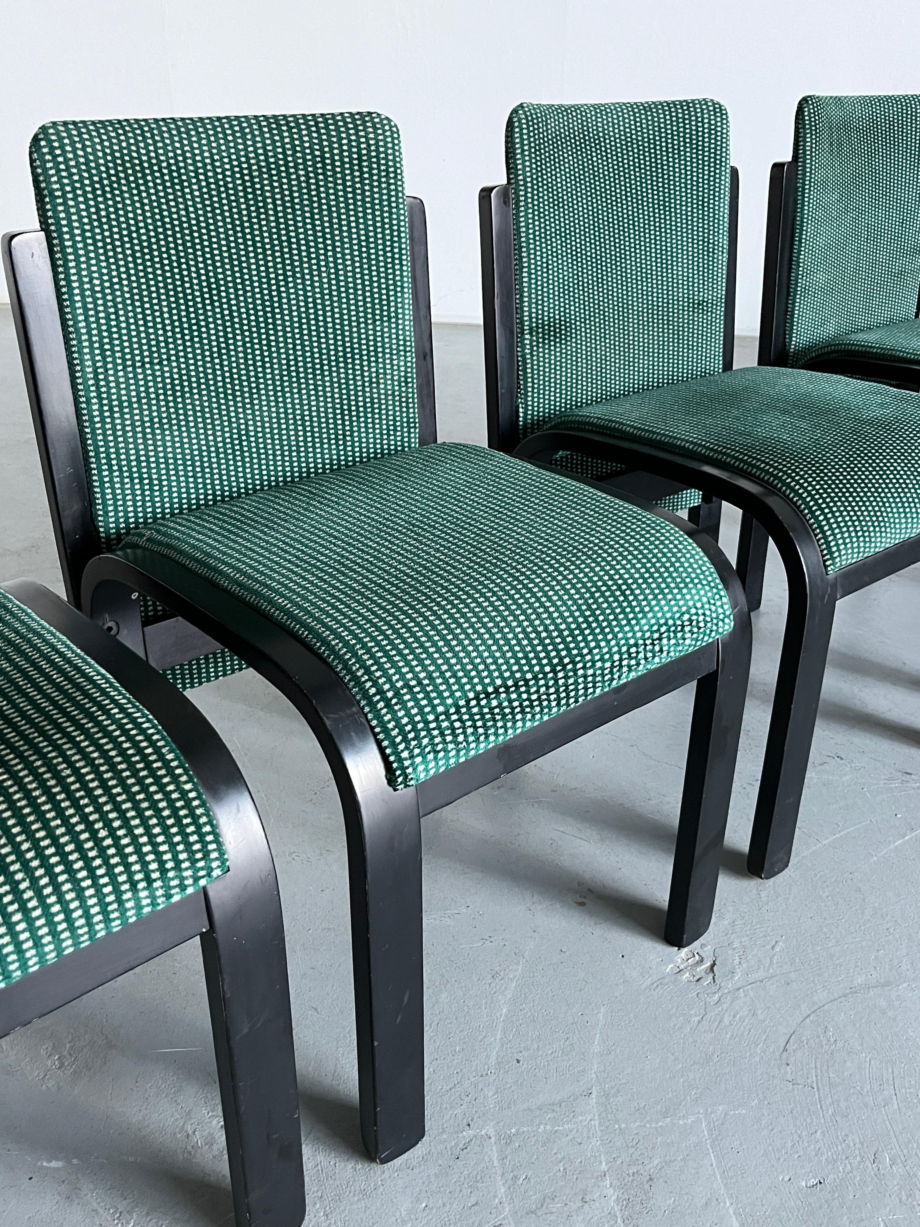 1 of 6 Italian Sculptural Lacquered Bentwood Dining Chairs, 1970s Italy 5