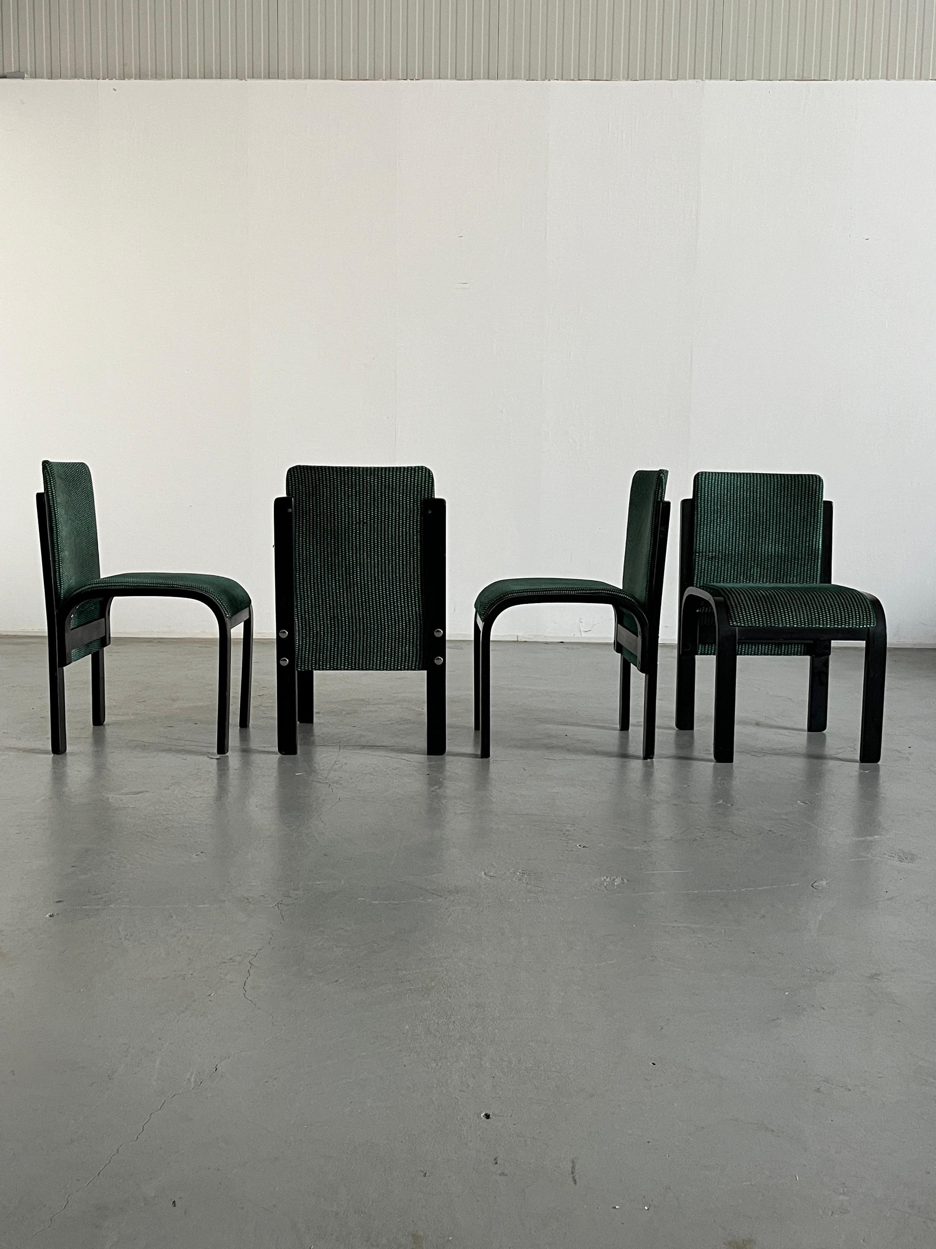 1 of 6 Italian Sculptural Lacquered Bentwood Dining Chairs, 1970s Italy In Good Condition In Zagreb, HR