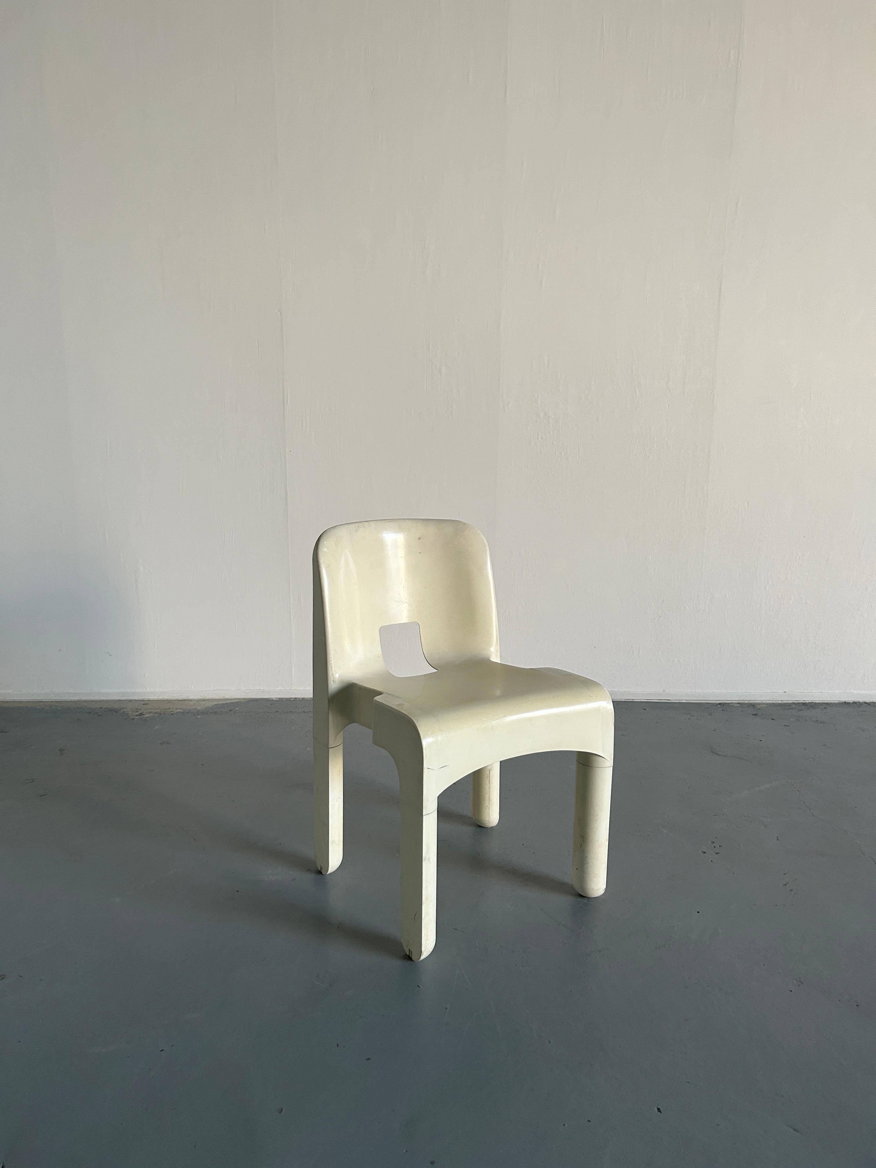 1 of 6 Joe Colombo Model '4867' or 'Universale' White Edition Chairs for Kartell 5