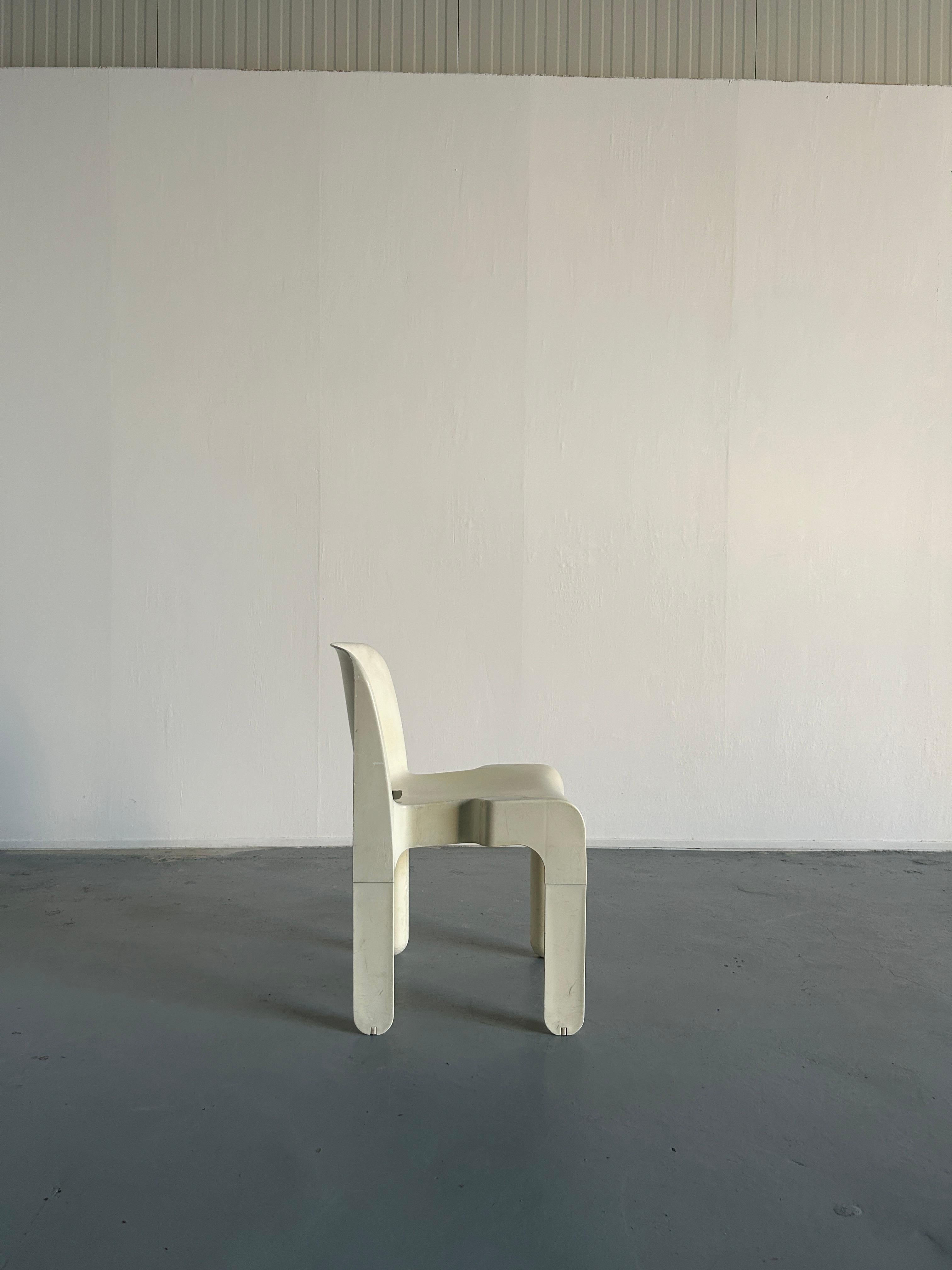 1 of 6 Joe Colombo Model '4867' or 'Universale' White Edition Chairs for Kartell 8