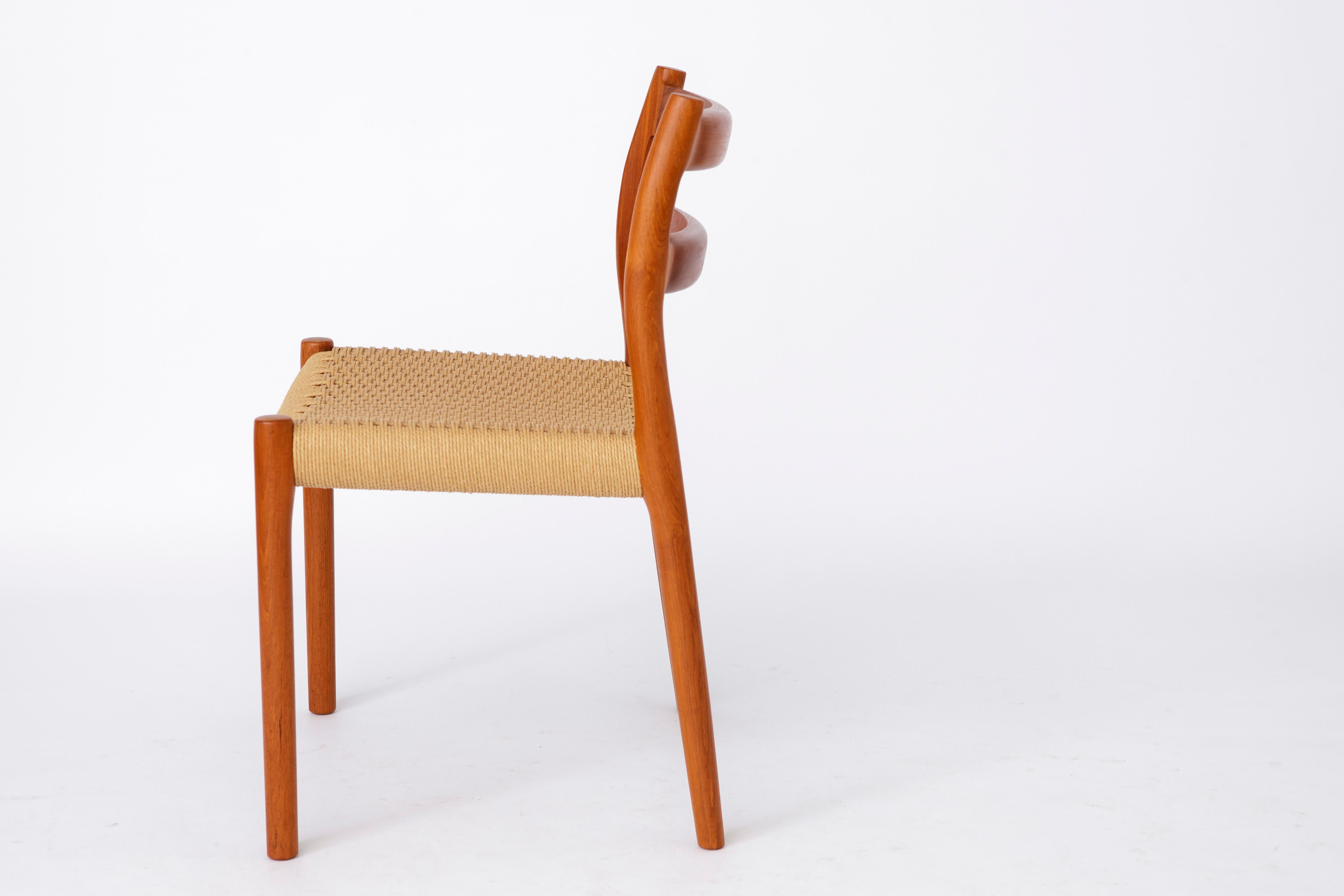 1 of 6 Niels Moller Chairs, model 84, 1970s, Teak, Vintage, Danish In Good Condition For Sale In Hannover, DE