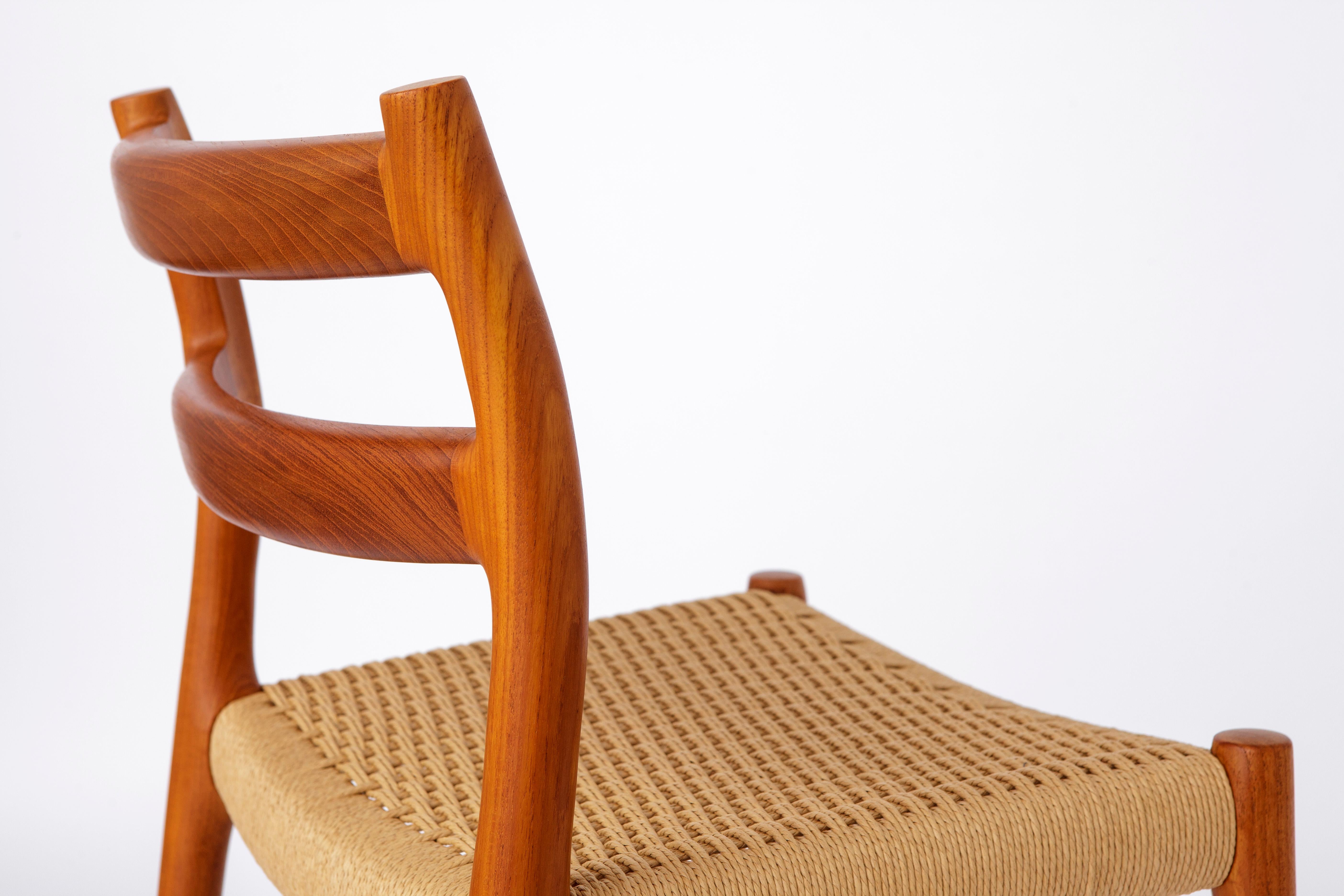 1 of 6 Niels Moller Chairs, model 84, 1970s, Teak, Vintage, Danish For Sale 1