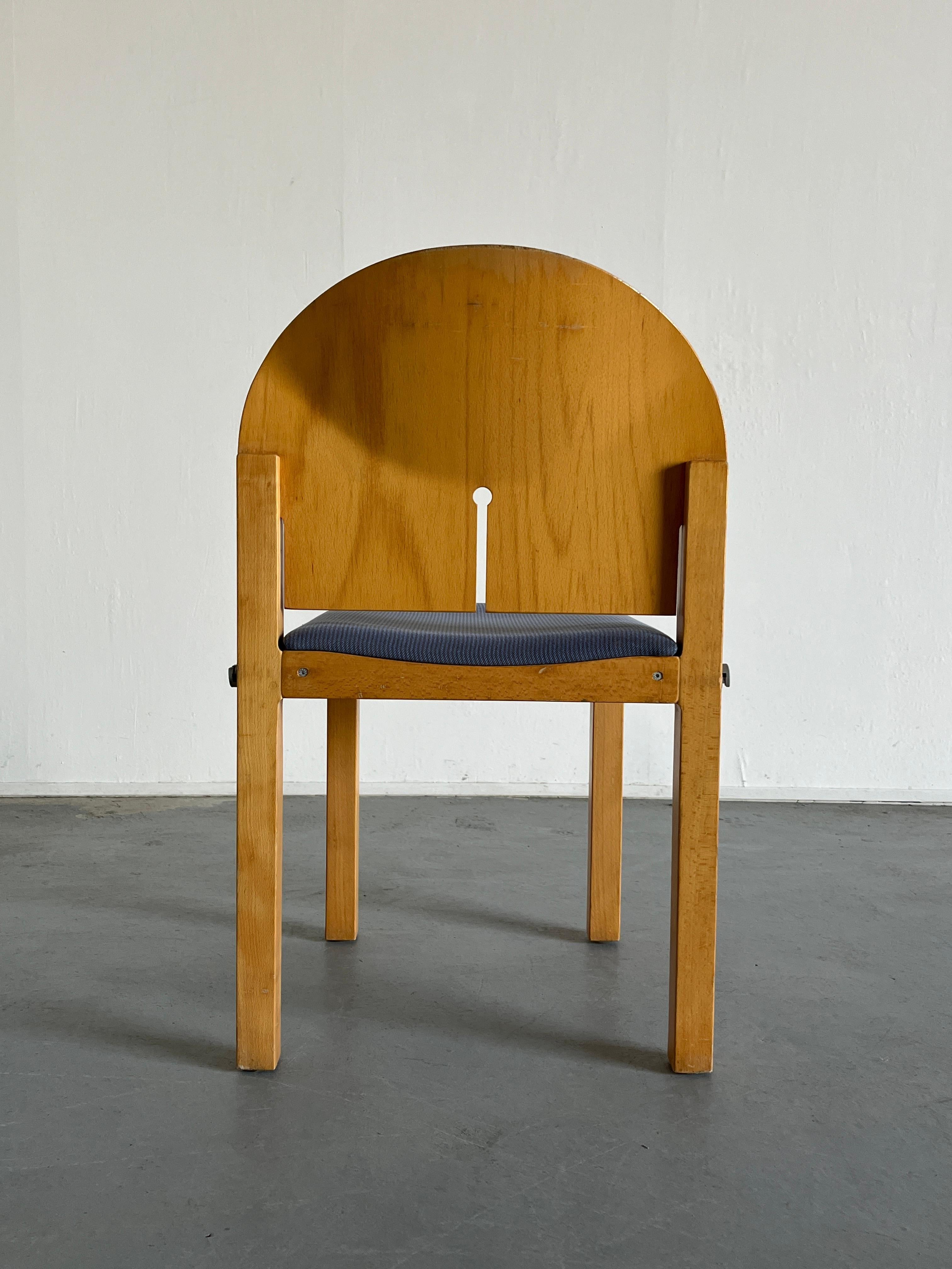 1 von 6 postmodernen stapelbaren Holzstühlen aus Holz von Arno Votteler, 80er Jahre, Deutschland 7