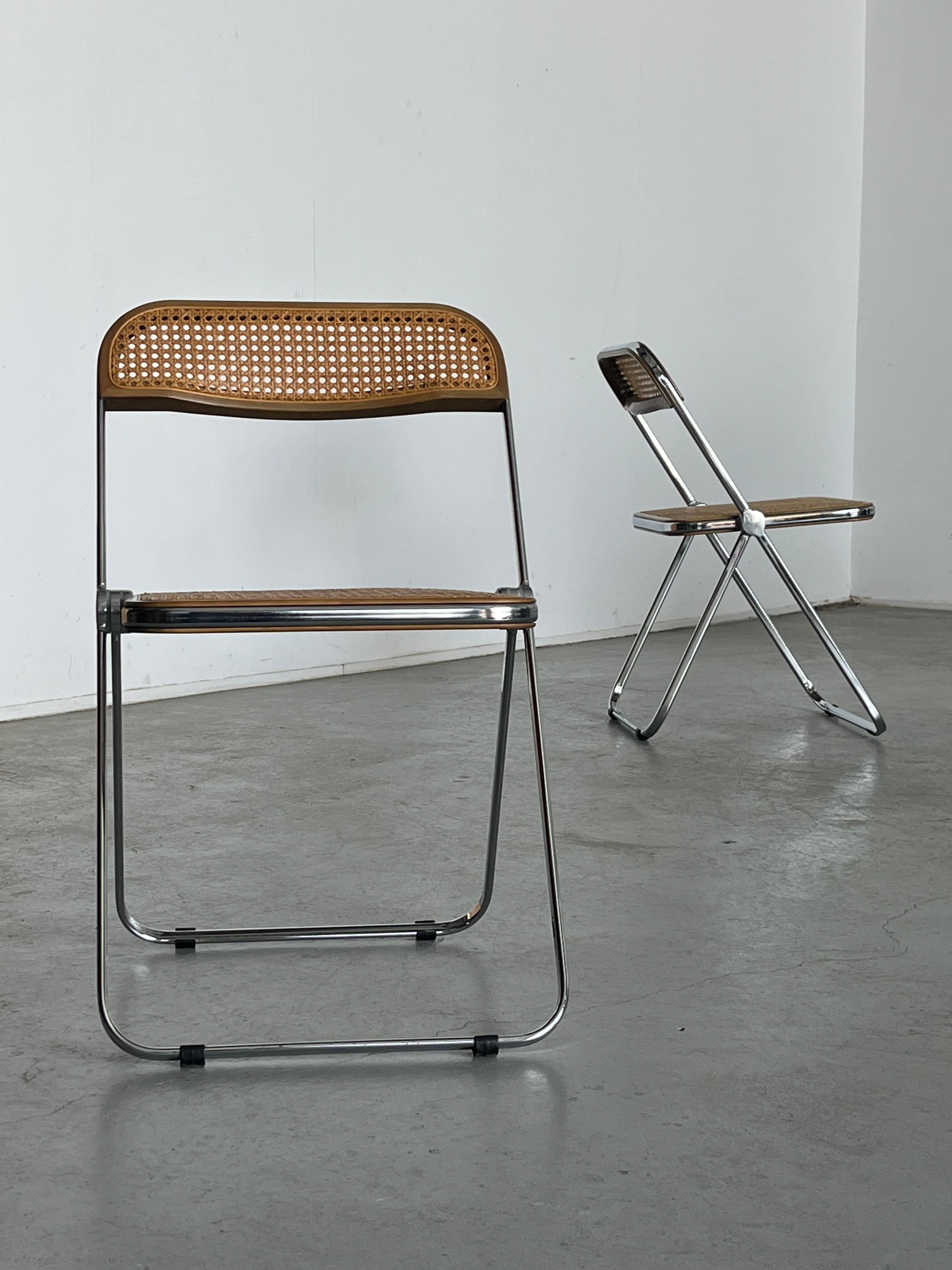 1 von 6 Seltene Vintage 'Cane 'Plia' Stühle von Giancarlo Piretti, 1990er Jahre Italien (Italienisch) im Angebot