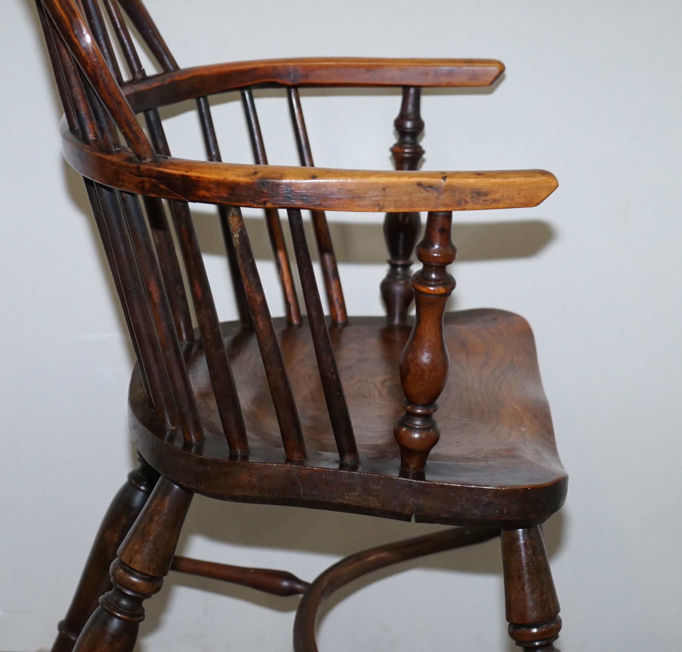 1 of 6 Solid Elm Windsor Armchairs circa 1860 English Countryhouse Furniture For Sale 6