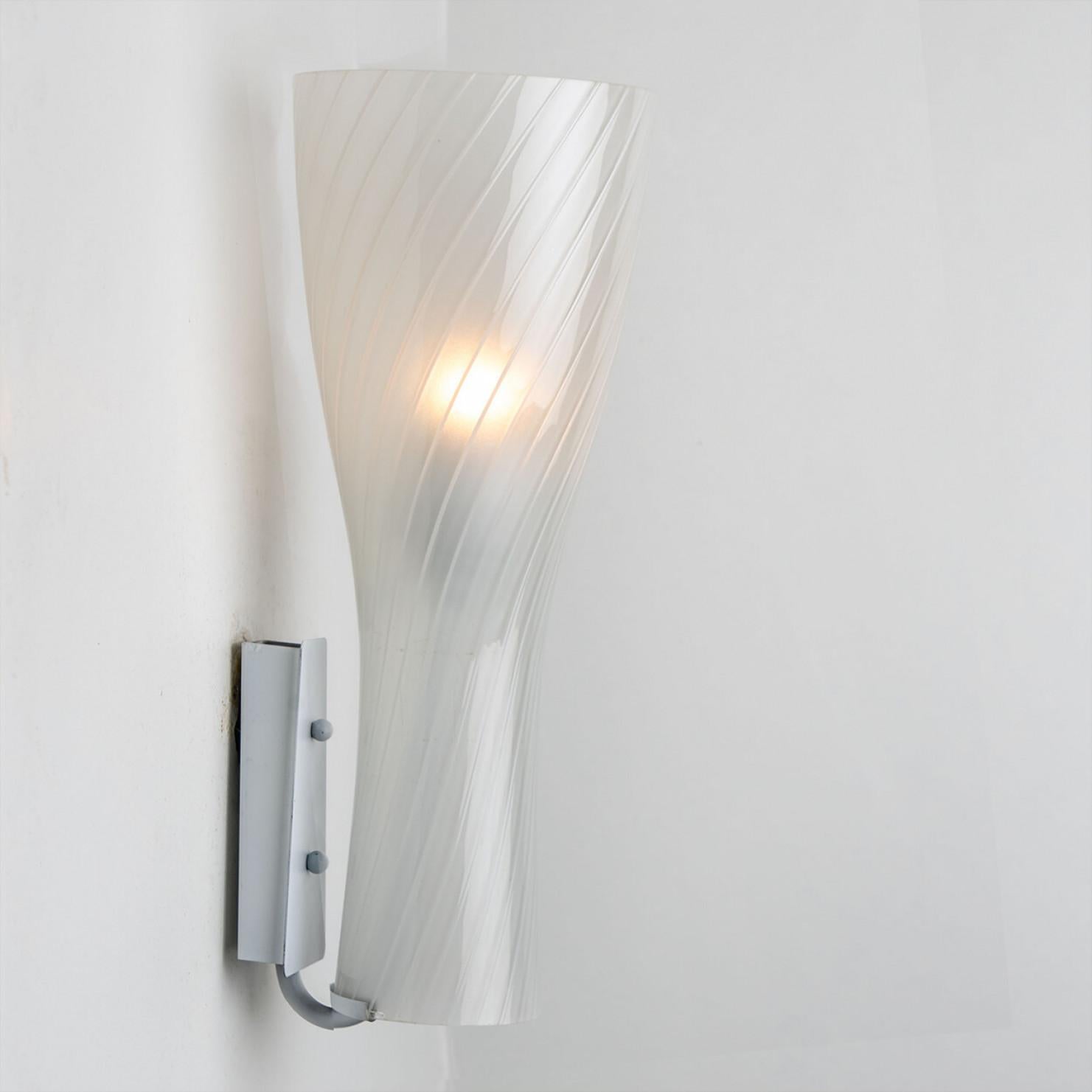 1 of 6 Striped Clear White Glass Wall Lights by Gangkofner for Peill, Germany For Sale 7