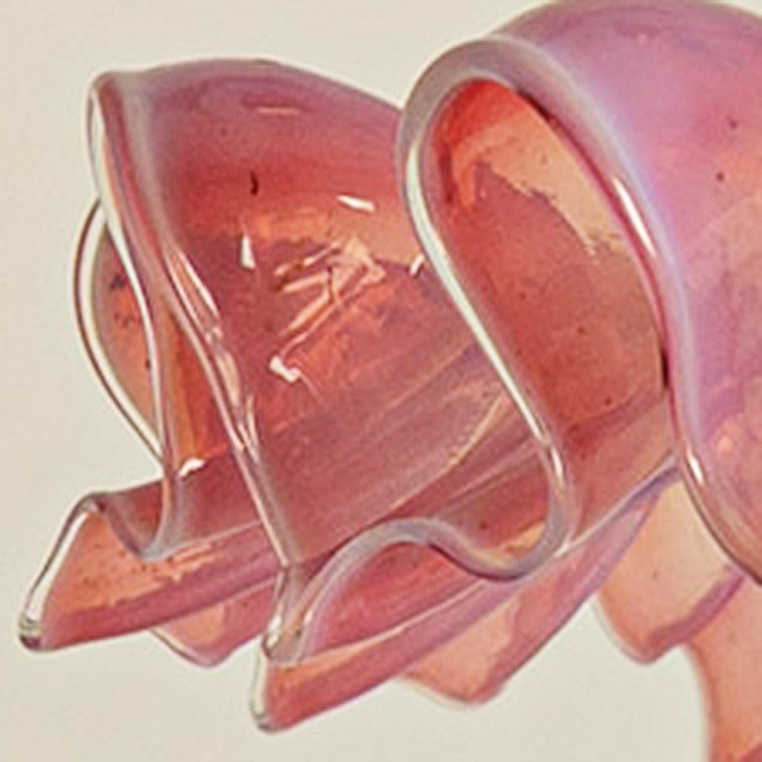 1 of 7 Ciondoli in vetro soffiato a mano di Murano Art Deco increspato Rosso Rosa Bianco, 1940 in vendita 2