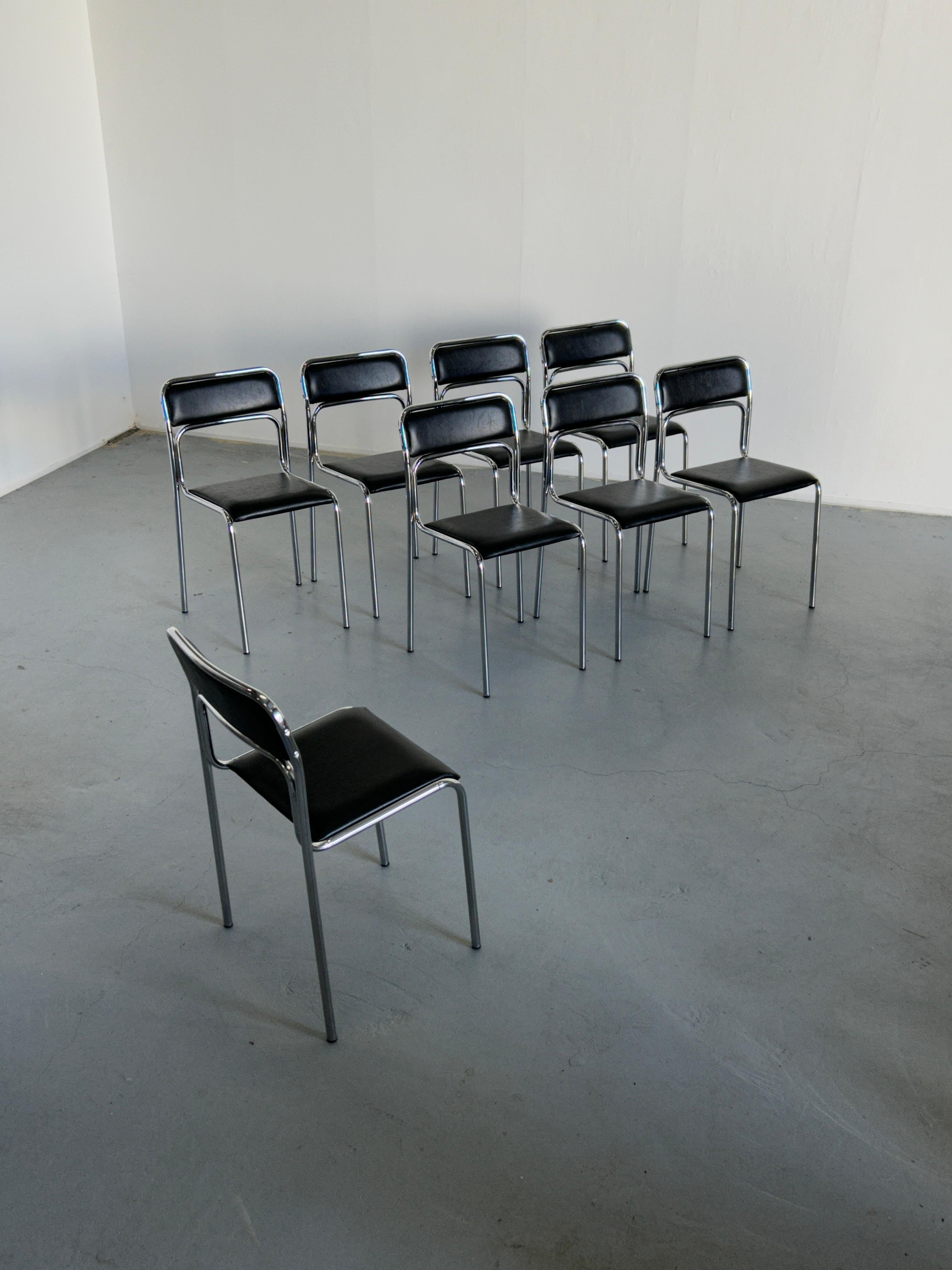 1 of 8 Bauhaus Chrome Tubular Steel and Black Faux Leather Chairs, 1980s Italy In Good Condition For Sale In Zagreb, HR