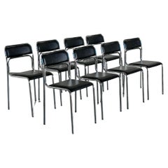 1 de 8 Sillas Bauhaus de acero tubular cromado y piel sintética negra, años 80 Italia