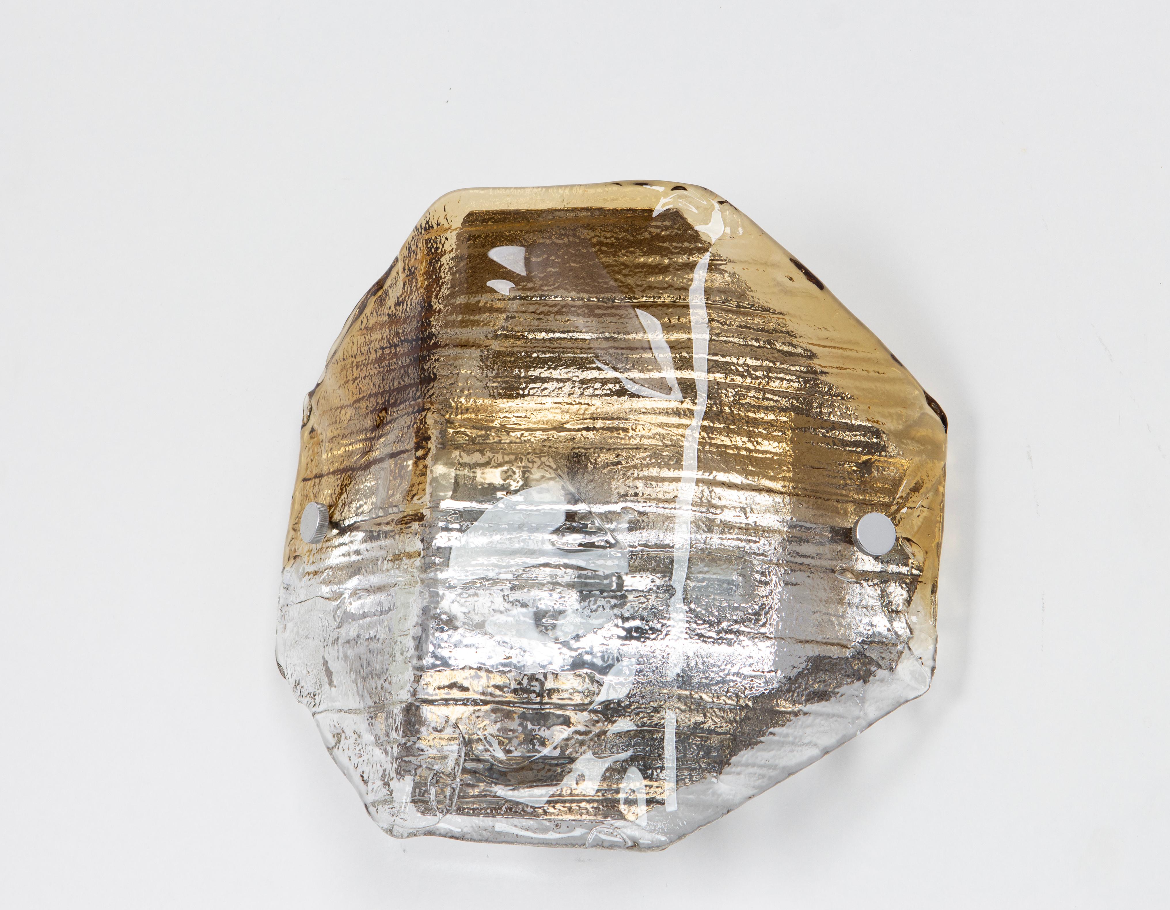 1 of 8 Large Glass Wall Light by Kalmar, Austria, 1970s en venta 3