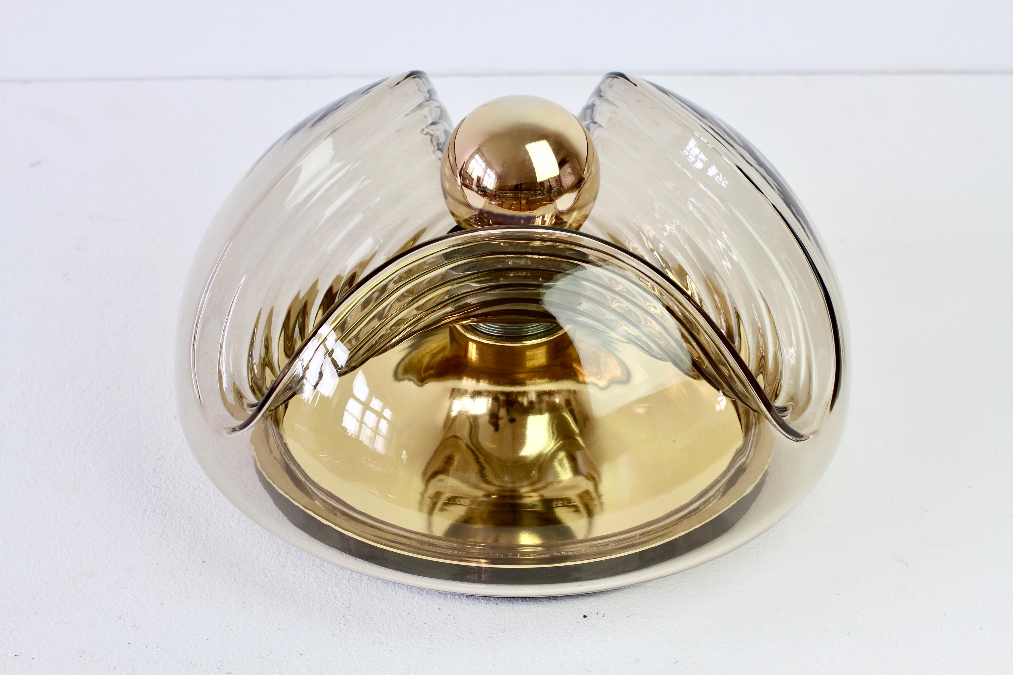 20th Century 1 of 8 Peill & Putzler 1970s Smoked Glass & Brass Biomorphic Wall Lights Sconces For Sale