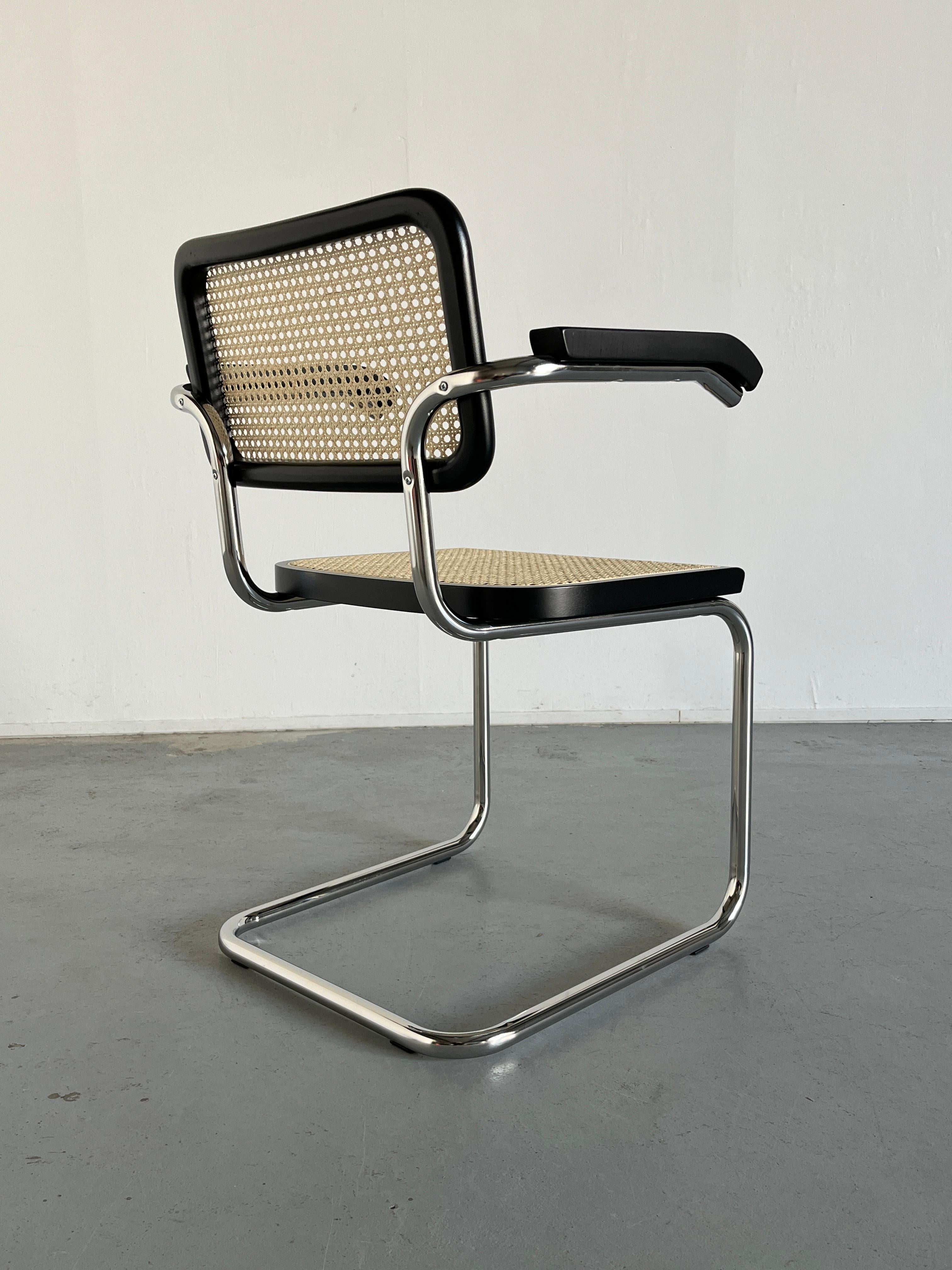 1 of 8 Vintage Cesca Mid Century Cantilever Chair, Marcel Breuer B64, Early 00s For Sale 1