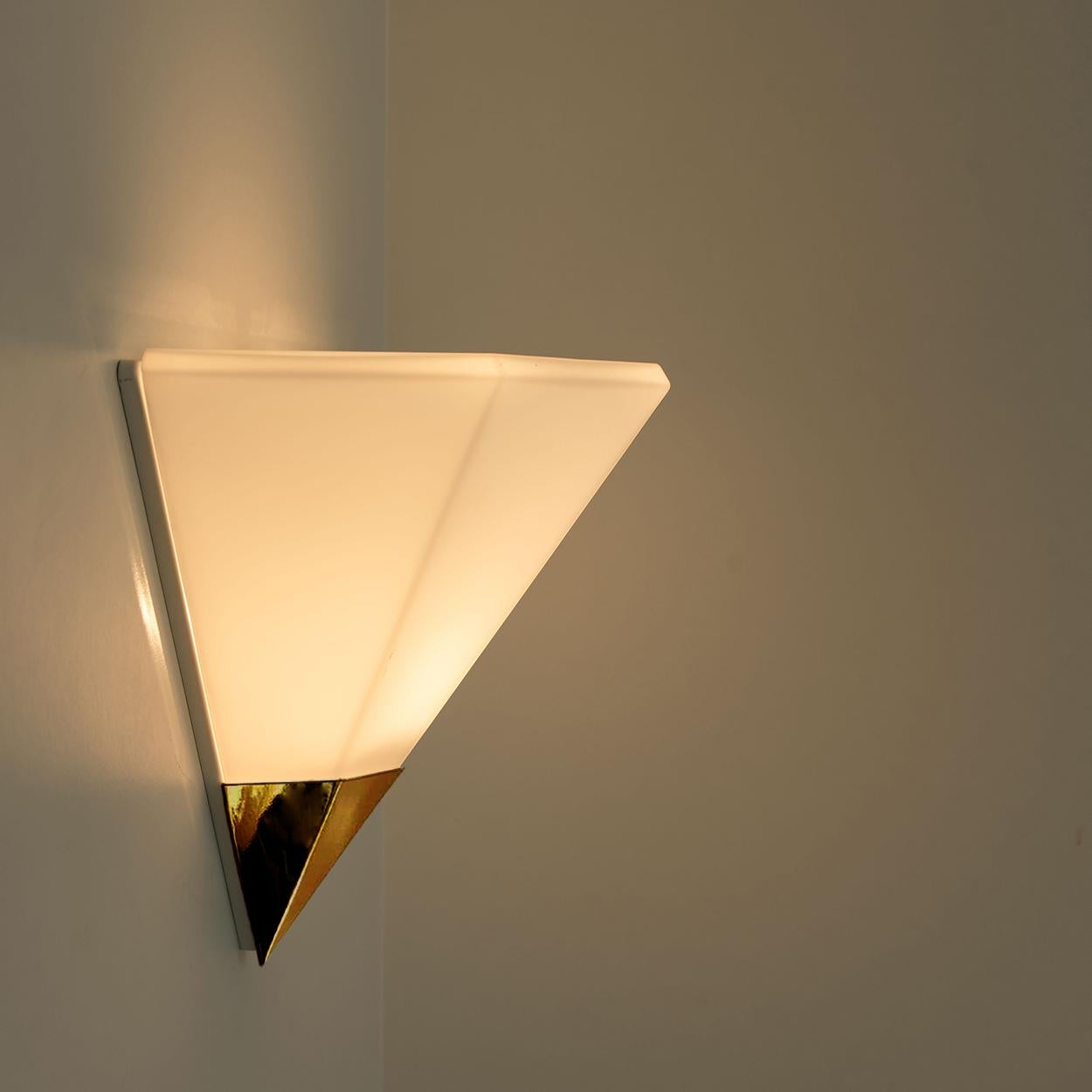 1 of 8 White Glass Modern Wall Lamps by Glashütte Limburg, 1970 For Sale 4