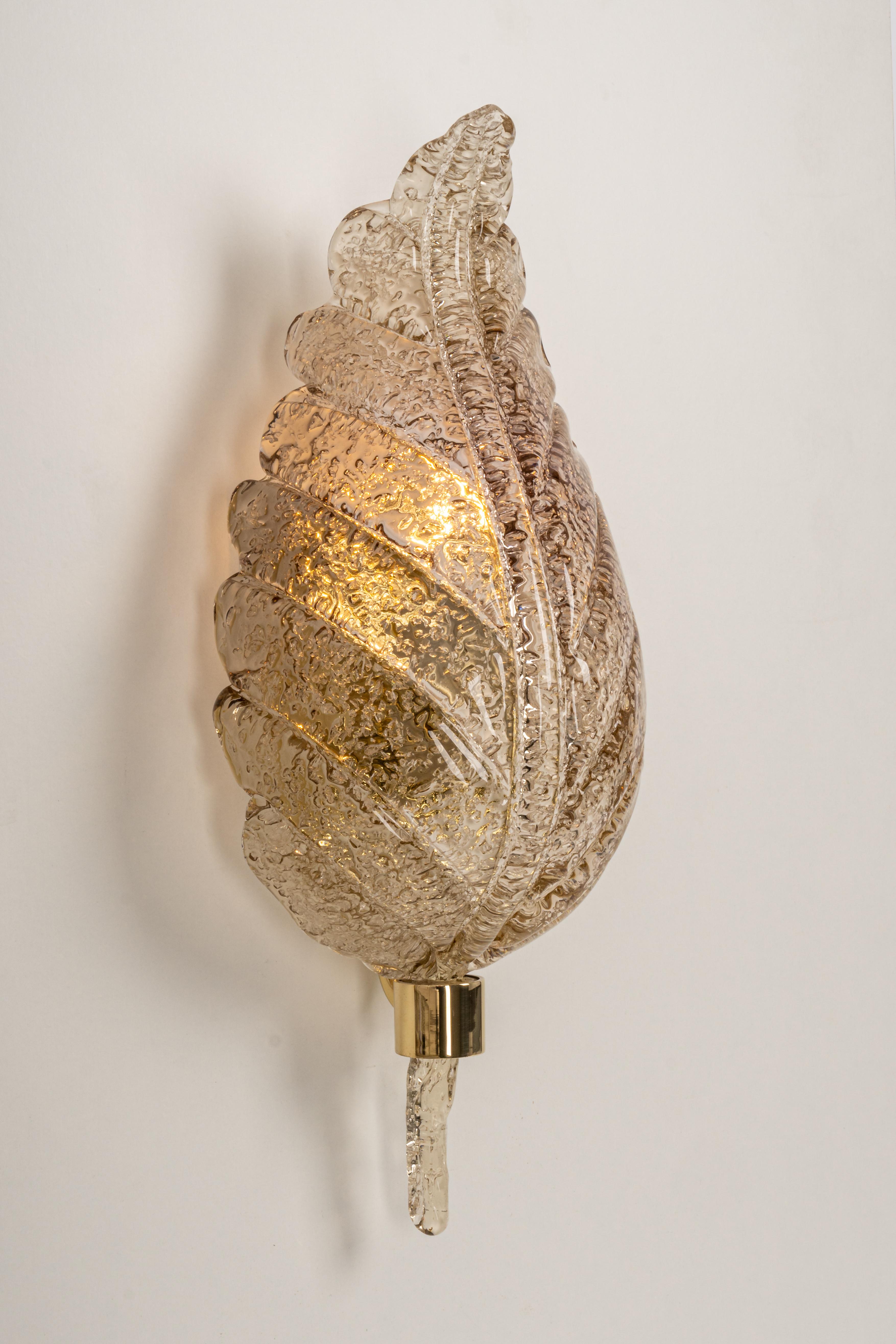 1 of 9 Large Murano Glass Wall Sconce by Barovier & Toso, Italy, 1970s For Sale 3