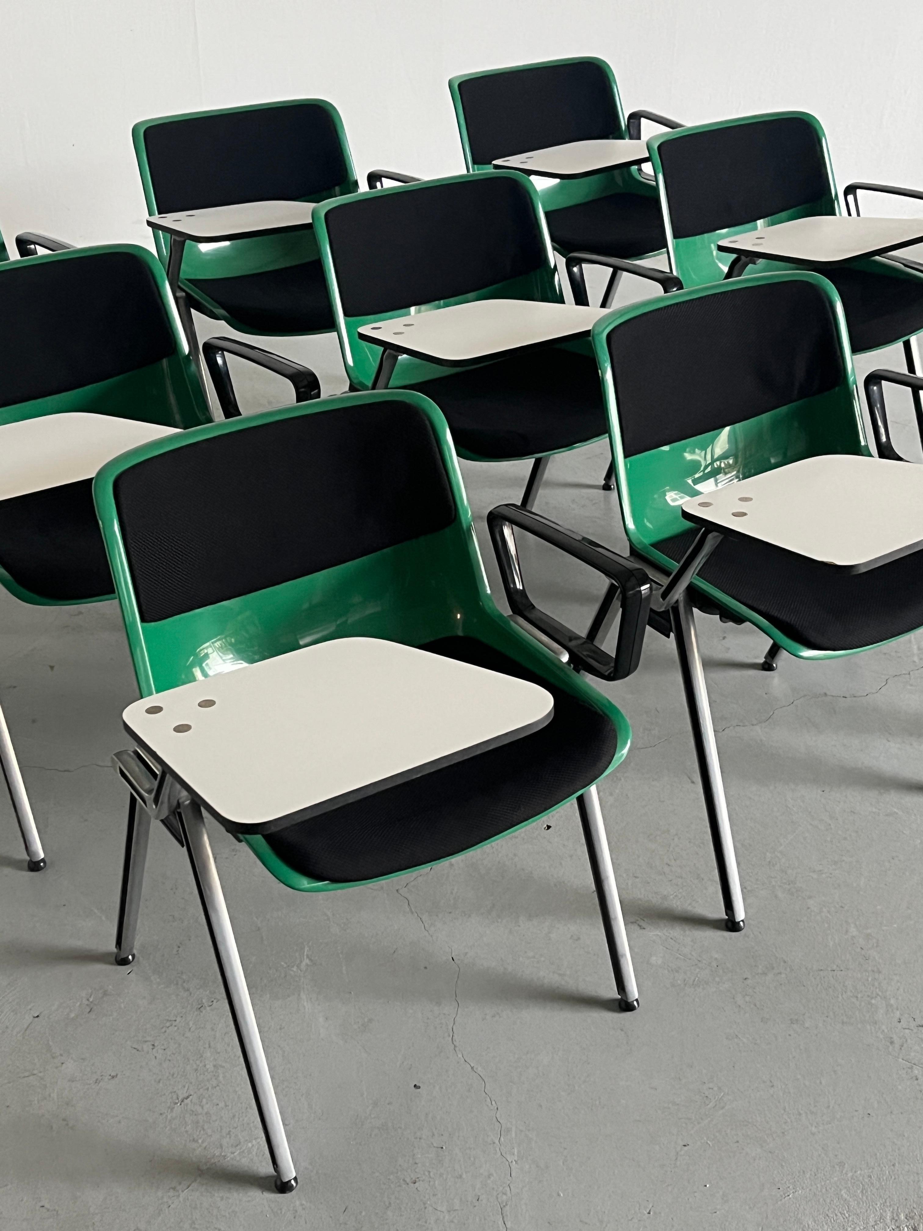 Late 20th Century 1 of 9 Vintage 'Modus' Office Armchair by Osvaldo Borsani for Tecno, Italy 1970s For Sale