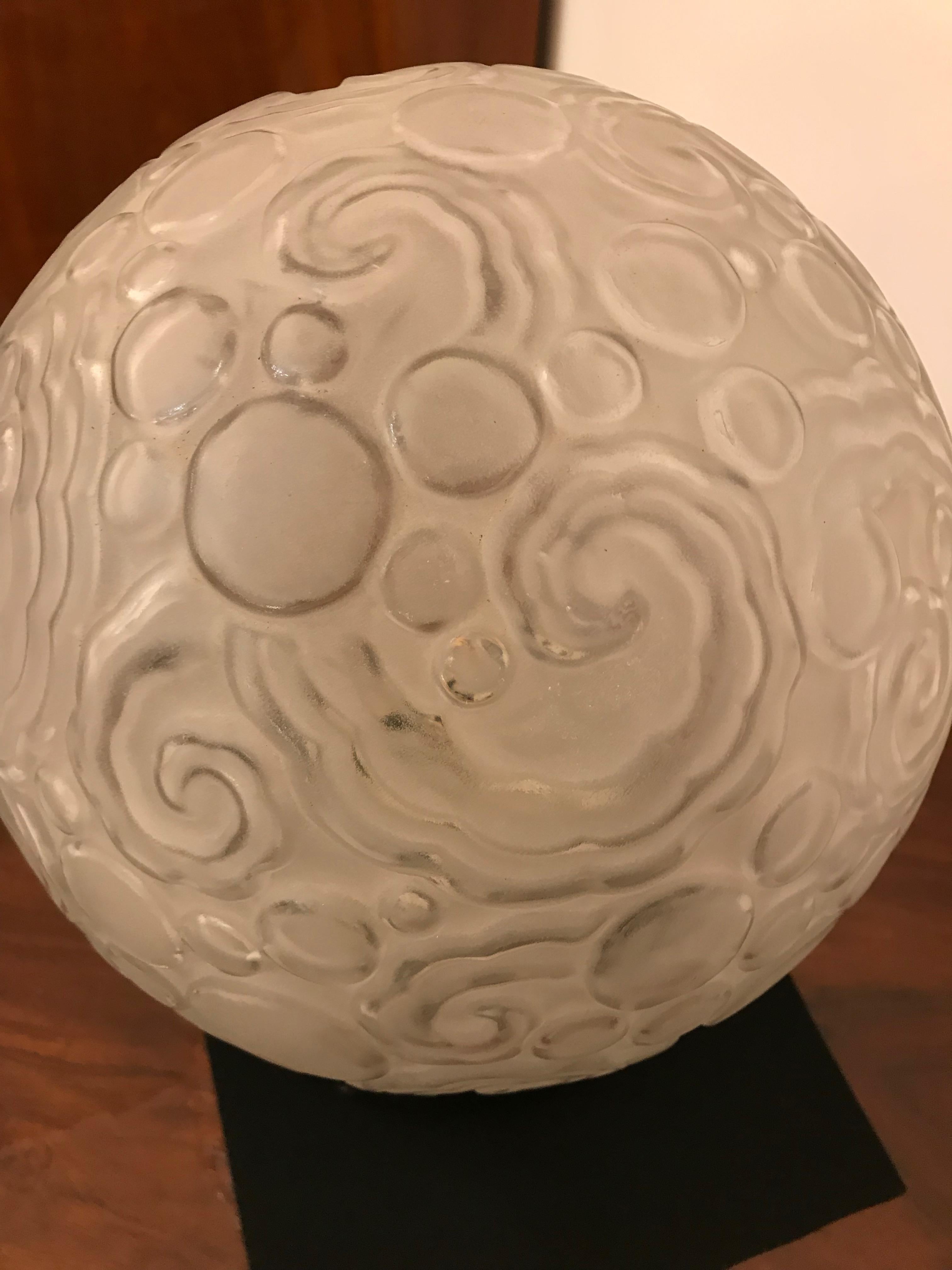 Lampe de table Art déco française par Sabino avec motif géométrique en vente 2
