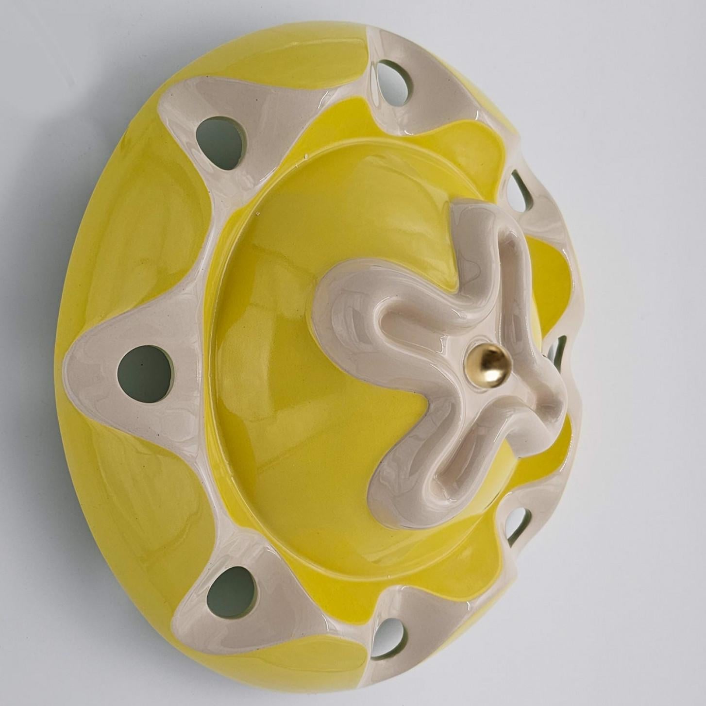 1 des 10 lampes en céramique pastel, Rosettes de Jeanine Keizer, 1990 en vente 8
