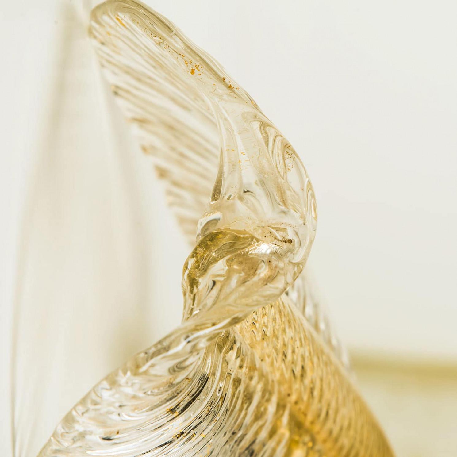 1 of the 10 Wall Sconces Barovier & Toso Glass and Brass Leaves, Italy 1970 In Good Condition For Sale In Rijssen, NL
