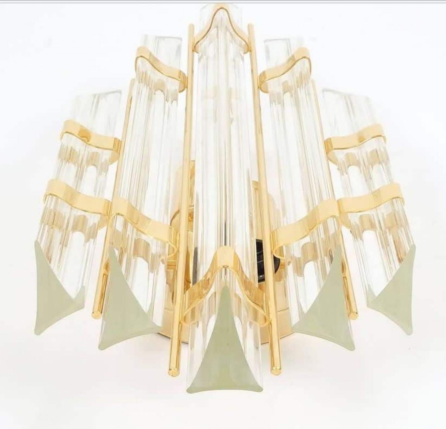 1 of the 11 Venini Style Murano Glass and Gold-Plated Sconces, Italy For Sale 3