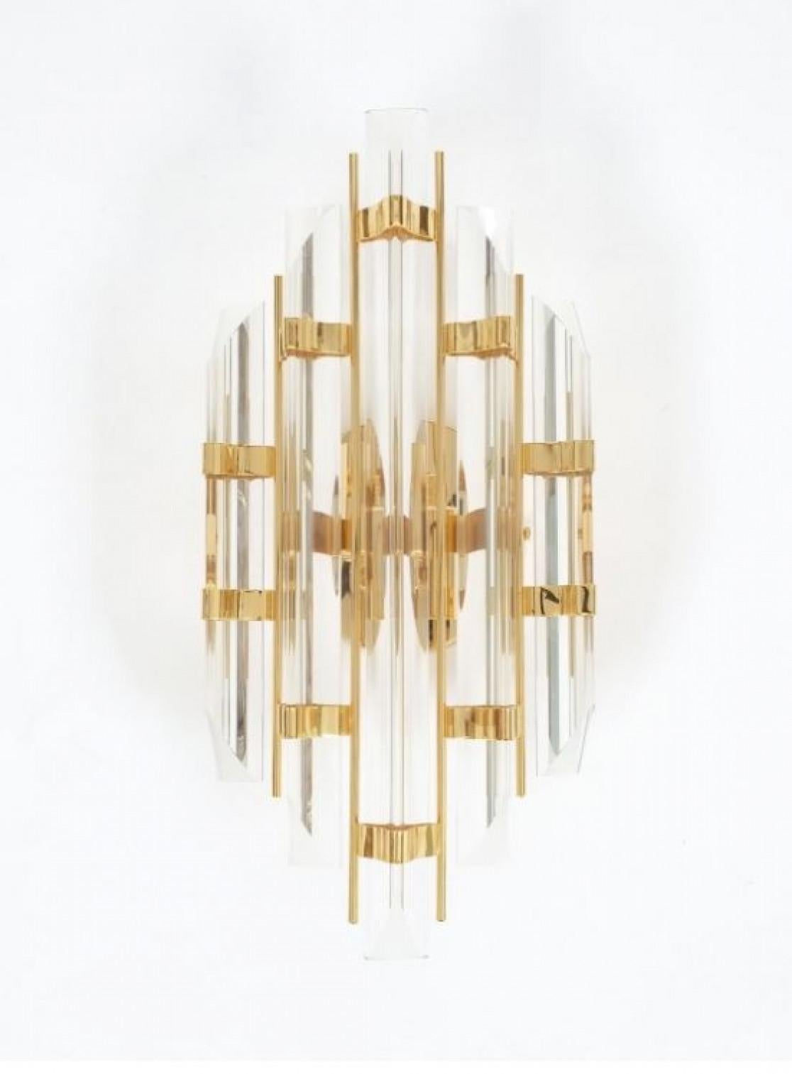 Late 20th Century 1 of the 11 Venini Style Murano Glass and Gold-Plated Sconces, Italy For Sale