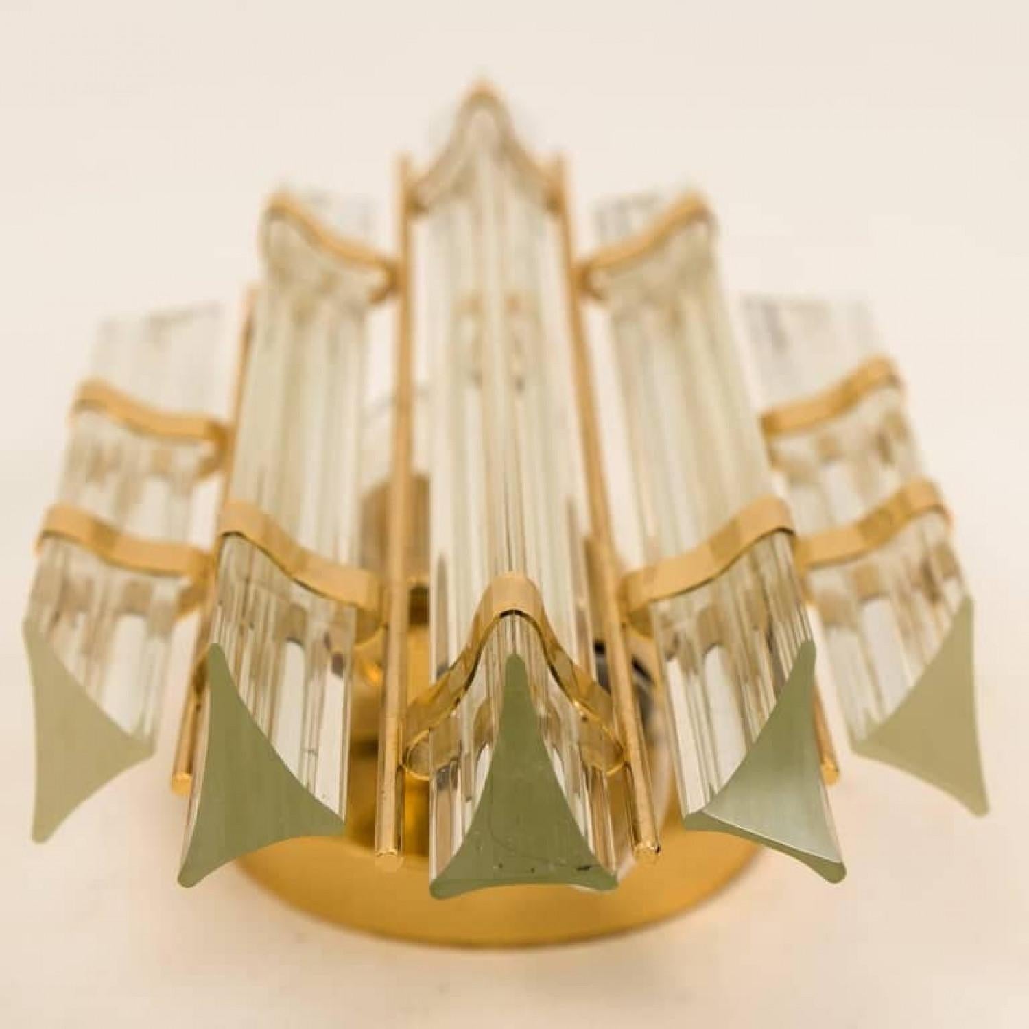 Brass 1 of the 11 Venini Style Murano Glass and Gold-Plated Sconces, Italy For Sale