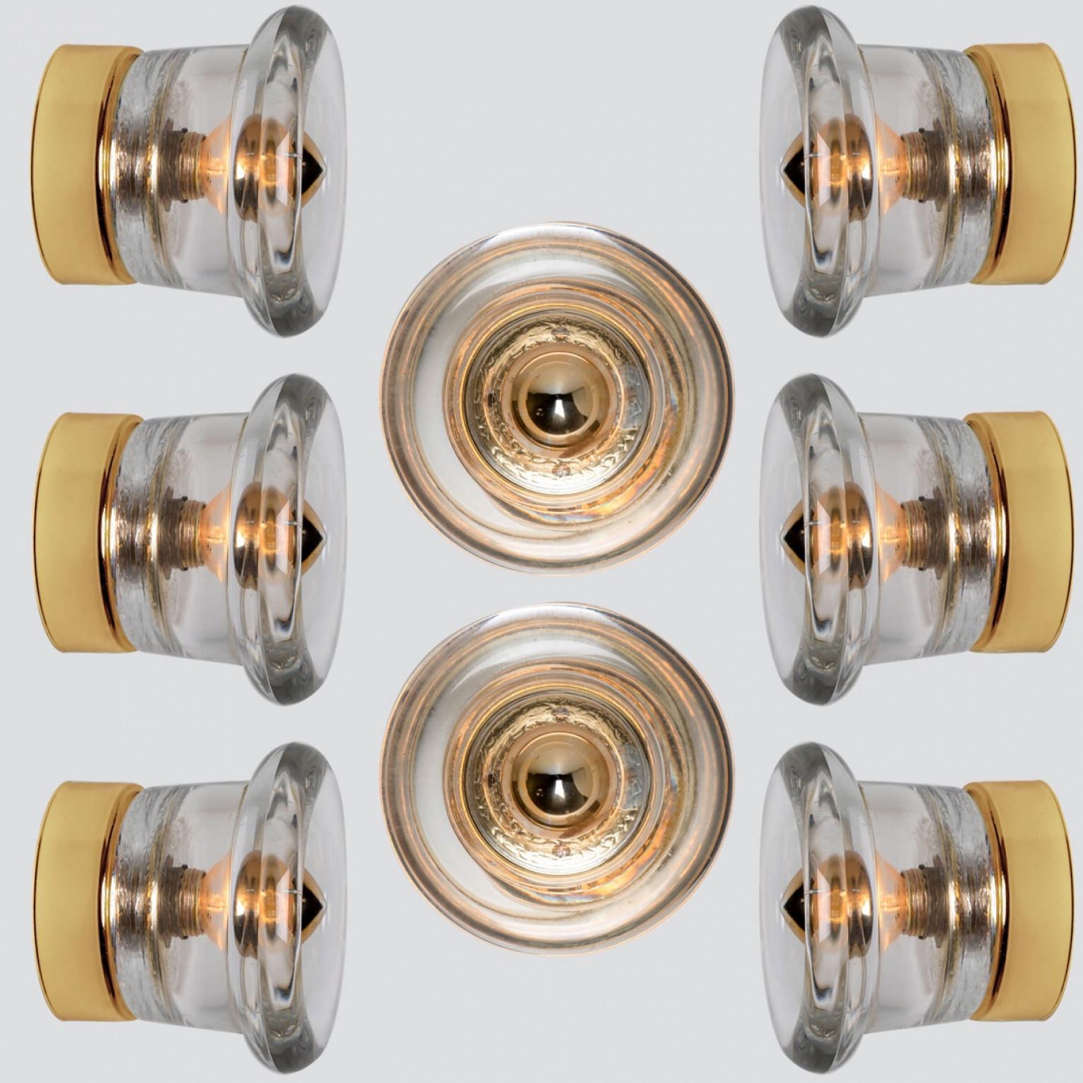 1 delle 12 lampade da parete in vetro e ottone di Cosack Leuchten, anni '70 In condizioni buone in vendita a Rijssen, NL