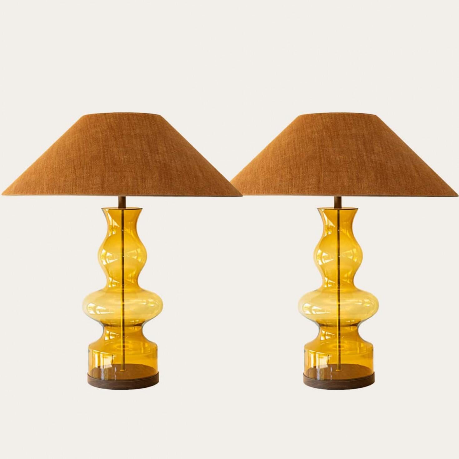 Late 20th Century 1 of the 2 Amber Bubble Glass Table Lamps, Custom Brique Lampshade by R. Houben For Sale