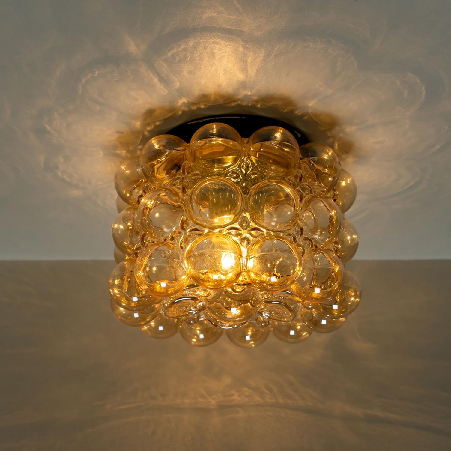 1 of the 2 Amber Glass Flush Mounts Wall Sconce Helena Tynell, Germany 1960 Metal en venta