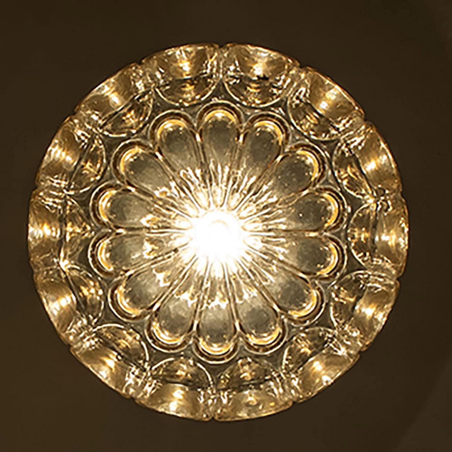 1 de los 2 Pedantes de cristal ámbar de Helena Tynell para Glashütte Limburg, 1970 en venta 2