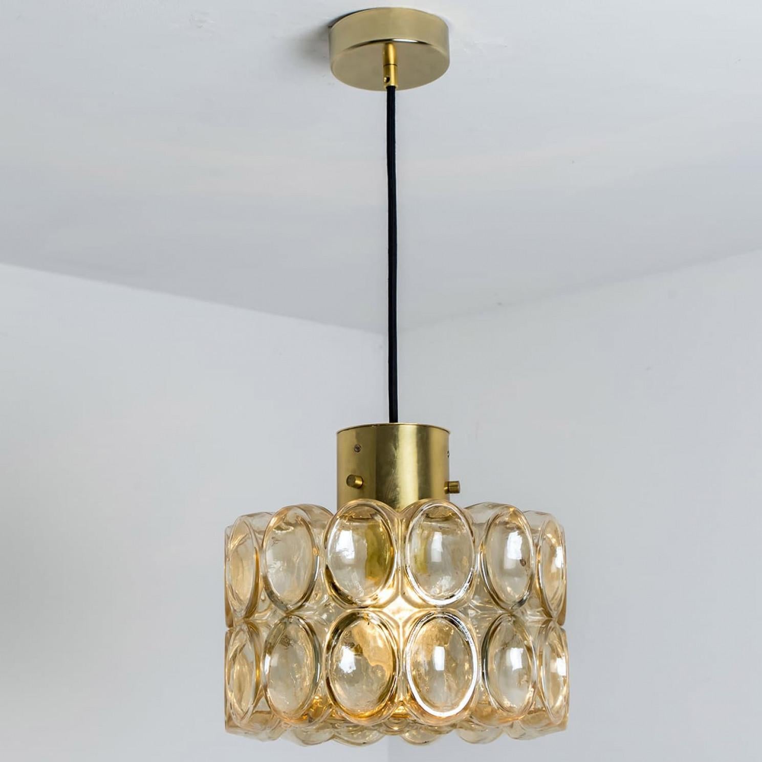 1 of the 2 Amber Glass Pedants by Helena Tynell for Glashütte Limburg, 1970 For Sale 7