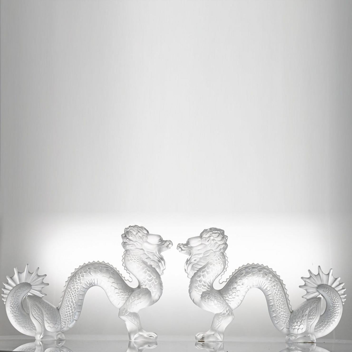 1 de las 2 esculturas de dragón de cristal de Baccarat, Francia en venta 1