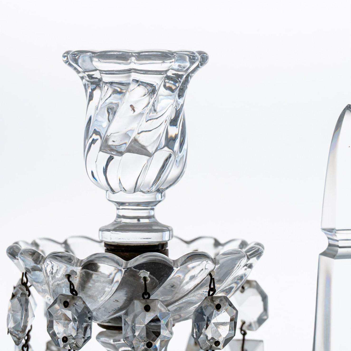 Francese 1 dei 2 bellissimi candelabri in cristallo trasparente Baccarat per 2 candele, Francia in vendita