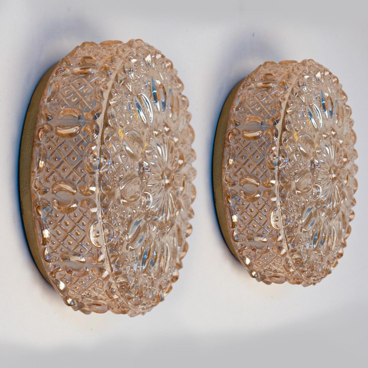Other 1 of the 2 Beautiful Glass Flush Mounts/Wall Lights in style of Tynell For Sale