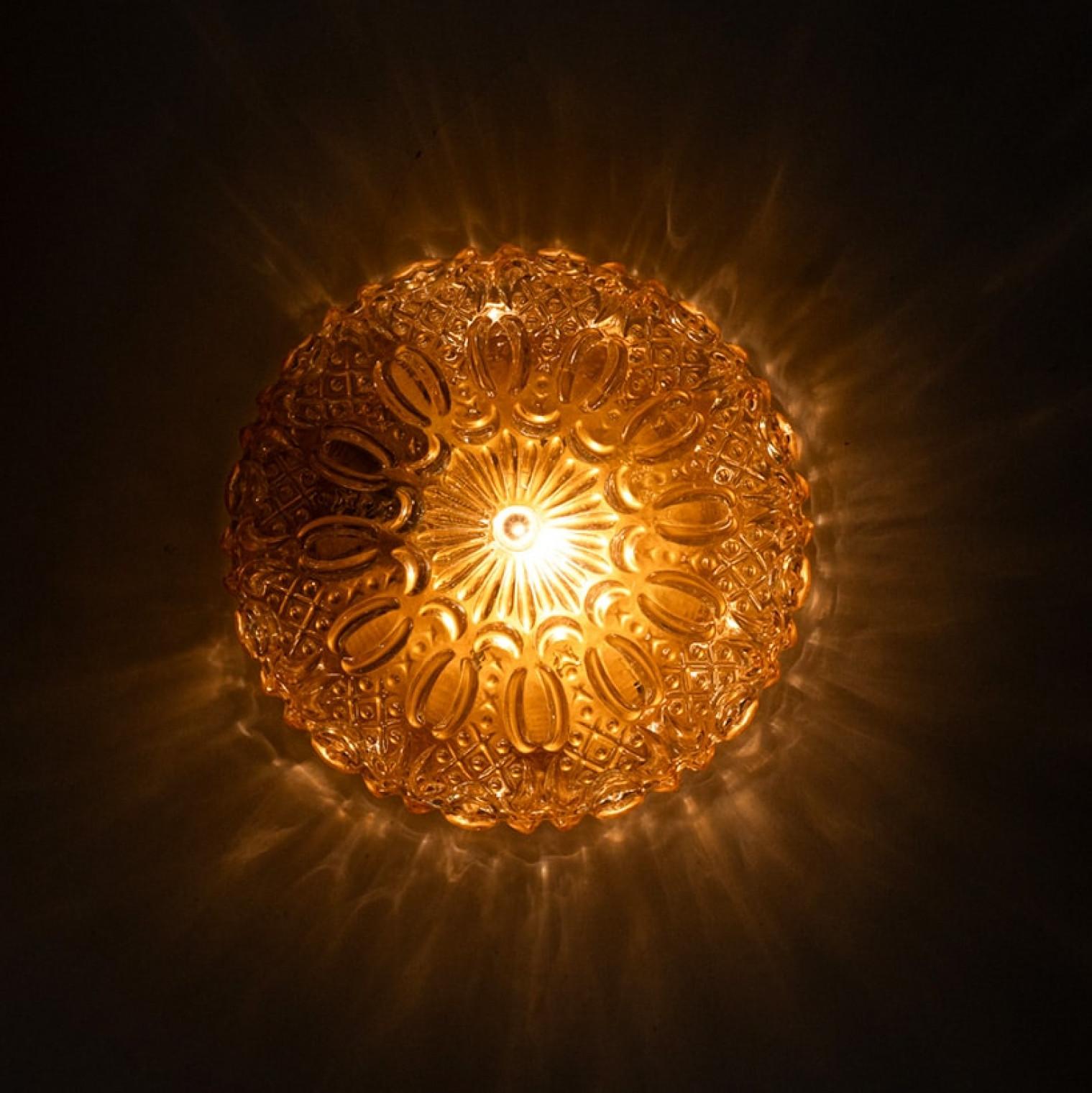 1 of the 2 Beautiful Glass Flush Mounts/Wall Lights in style of Tynell In Good Condition For Sale In Rijssen, NL